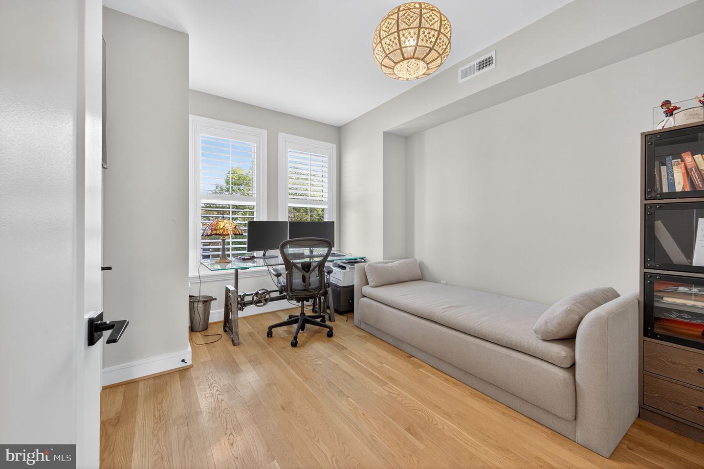 1309 D ST SE, WASHINGTON, District Of Columbia 20003, 3 Bedrooms Bedrooms, ,4 BathroomsBathrooms,Residential,For sale,1309 D ST SE,DCDC2221516 MLS # DCDC2221516
