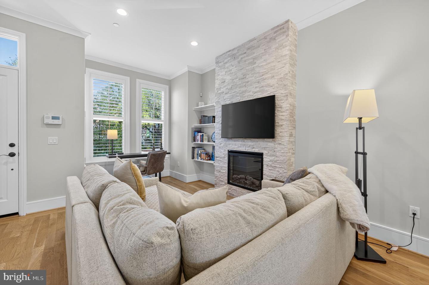 1309 D ST SE, WASHINGTON, District Of Columbia 20003, 3 Bedrooms Bedrooms, ,4 BathroomsBathrooms,Residential,For sale,1309 D ST SE,DCDC2221516 MLS # DCDC2221516