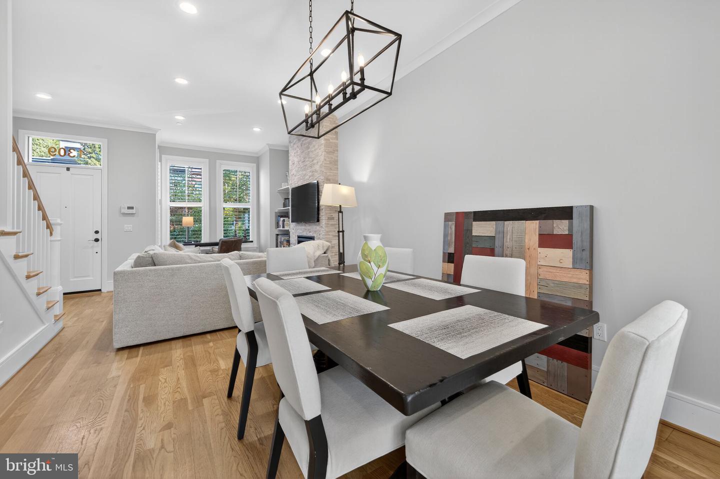 1309 D ST SE, WASHINGTON, District Of Columbia 20003, 3 Bedrooms Bedrooms, ,4 BathroomsBathrooms,Residential,For sale,1309 D ST SE,DCDC2221516 MLS # DCDC2221516