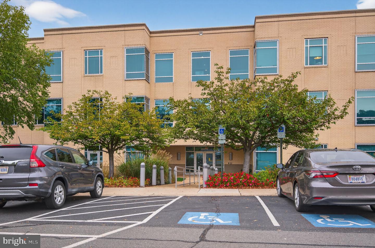 46090 LAKE CENTER PLZ #203, STERLING, Virginia 20165, ,Land,For sale,46090 LAKE CENTER PLZ #203,VALO2107776 MLS # VALO2107776