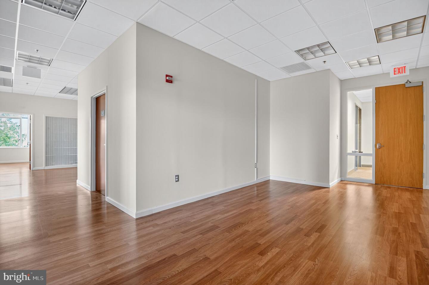 46090 LAKE CENTER PLZ #203, STERLING, Virginia 20165, ,Land,For sale,46090 LAKE CENTER PLZ #203,VALO2107776 MLS # VALO2107776