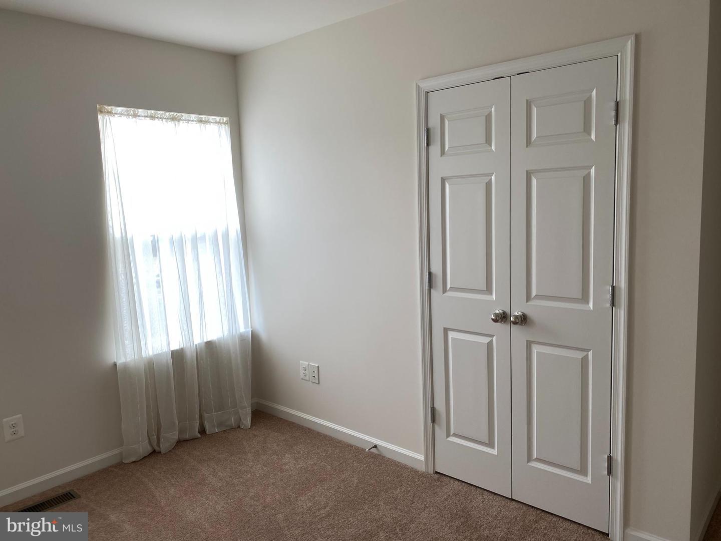 109 DRESDEN CT, STEPHENSON, Virginia 22656, 3 Bedrooms Bedrooms, ,2 BathroomsBathrooms,Residential,For sale,109 DRESDEN CT,VAFV2036746 MLS # VAFV2036746