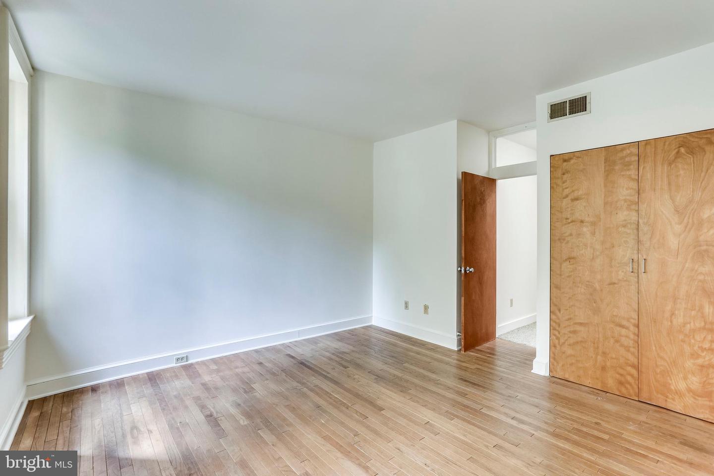 1824 16TH ST NW, WASHINGTON, District Of Columbia 20009, 4 Bedrooms Bedrooms, ,2 BathroomsBathrooms,Residential,For sale,1824 16TH ST NW,DCDC2221786 MLS # DCDC2221786