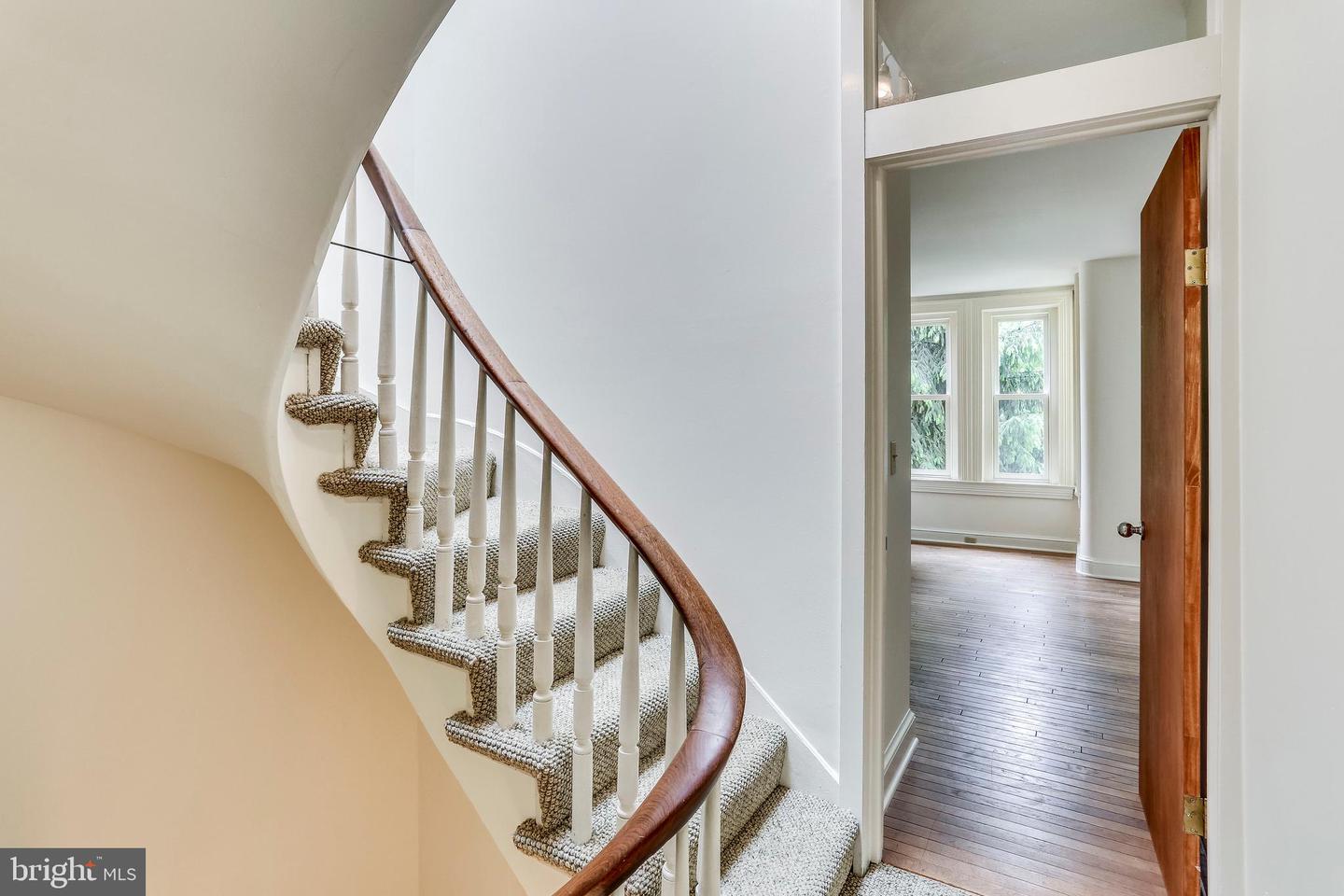 1824 16TH ST NW, WASHINGTON, District Of Columbia 20009, 4 Bedrooms Bedrooms, ,2 BathroomsBathrooms,Residential,For sale,1824 16TH ST NW,DCDC2221786 MLS # DCDC2221786