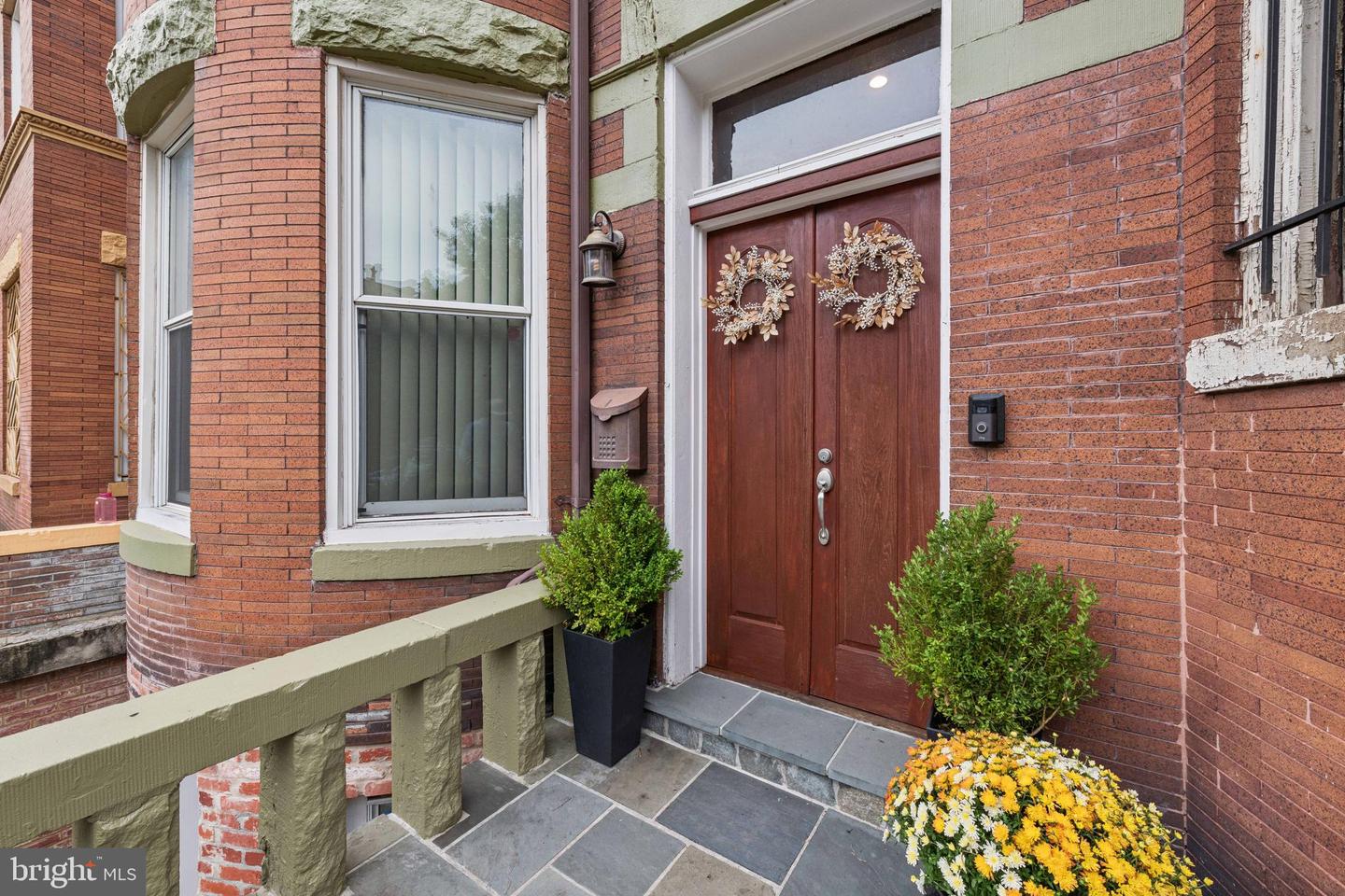2304 1ST ST NW #1, WASHINGTON, District Of Columbia 20001, 2 Bedrooms Bedrooms, ,3 BathroomsBathrooms,Residential,For sale,2304 1ST ST NW #1,DCDC2221864 MLS # DCDC2221864