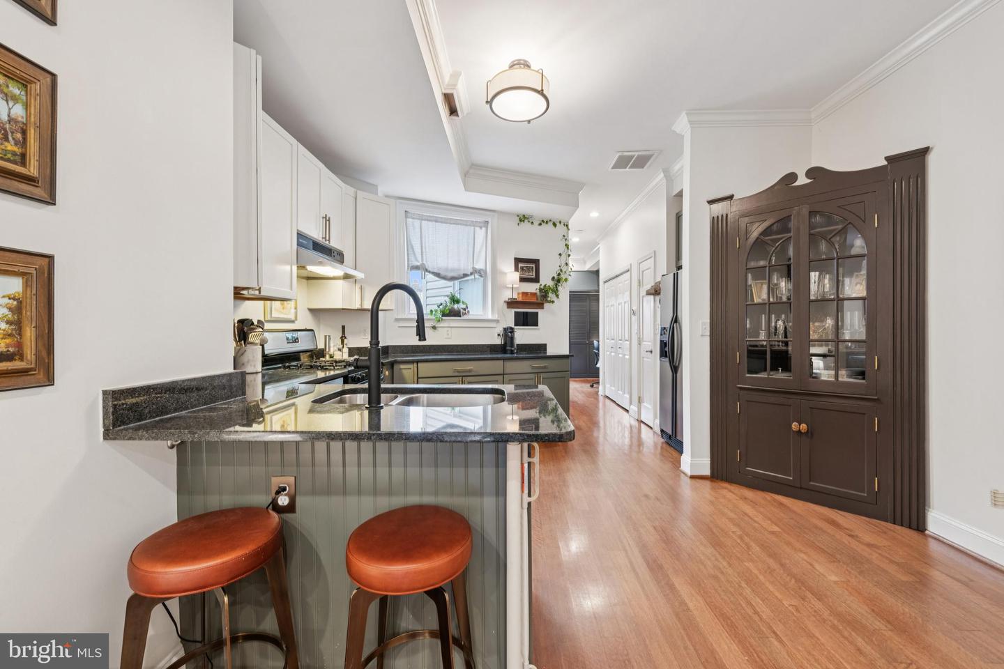 2304 1ST ST NW #1, WASHINGTON, District Of Columbia 20001, 2 Bedrooms Bedrooms, ,3 BathroomsBathrooms,Residential,For sale,2304 1ST ST NW #1,DCDC2221864 MLS # DCDC2221864