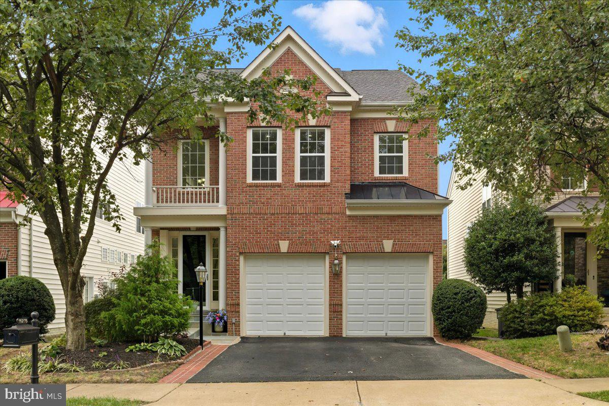 16216 RADBURN ST, WOODBRIDGE, Virginia 22191, 5 Bedrooms Bedrooms, ,4 BathroomsBathrooms,Residential,For sale,16216 RADBURN ST,VAPW2103952 MLS # VAPW2103952