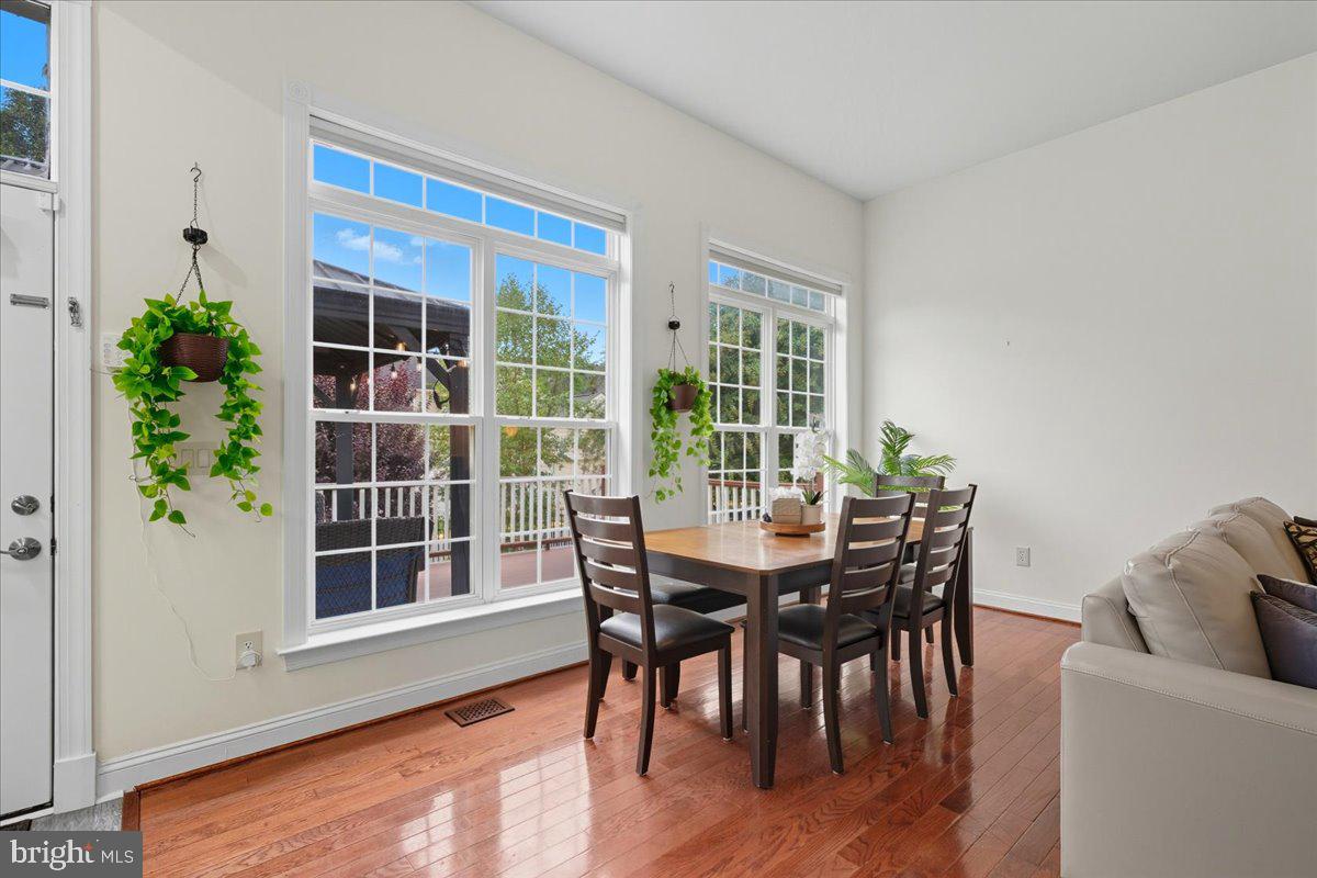 16216 RADBURN ST, WOODBRIDGE, Virginia 22191, 5 Bedrooms Bedrooms, ,4 BathroomsBathrooms,Residential,For sale,16216 RADBURN ST,VAPW2103952 MLS # VAPW2103952