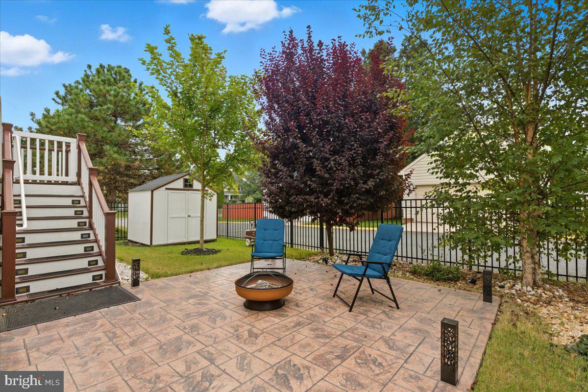 16216 RADBURN ST, WOODBRIDGE, Virginia 22191, 5 Bedrooms Bedrooms, ,4 BathroomsBathrooms,Residential,For sale,16216 RADBURN ST,VAPW2103952 MLS # VAPW2103952