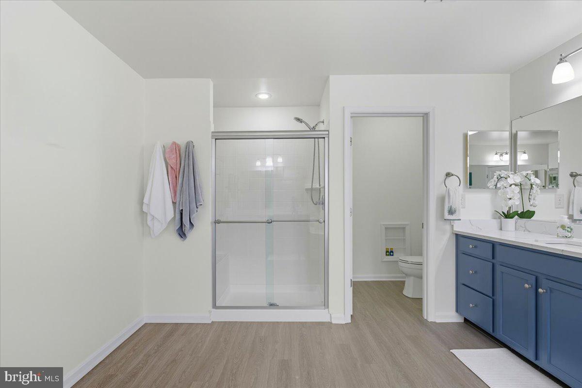 16216 RADBURN ST, WOODBRIDGE, Virginia 22191, 5 Bedrooms Bedrooms, ,4 BathroomsBathrooms,Residential,For sale,16216 RADBURN ST,VAPW2103952 MLS # VAPW2103952