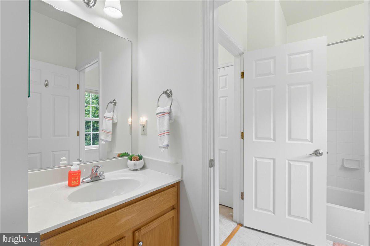 16216 RADBURN ST, WOODBRIDGE, Virginia 22191, 5 Bedrooms Bedrooms, ,4 BathroomsBathrooms,Residential,For sale,16216 RADBURN ST,VAPW2103952 MLS # VAPW2103952
