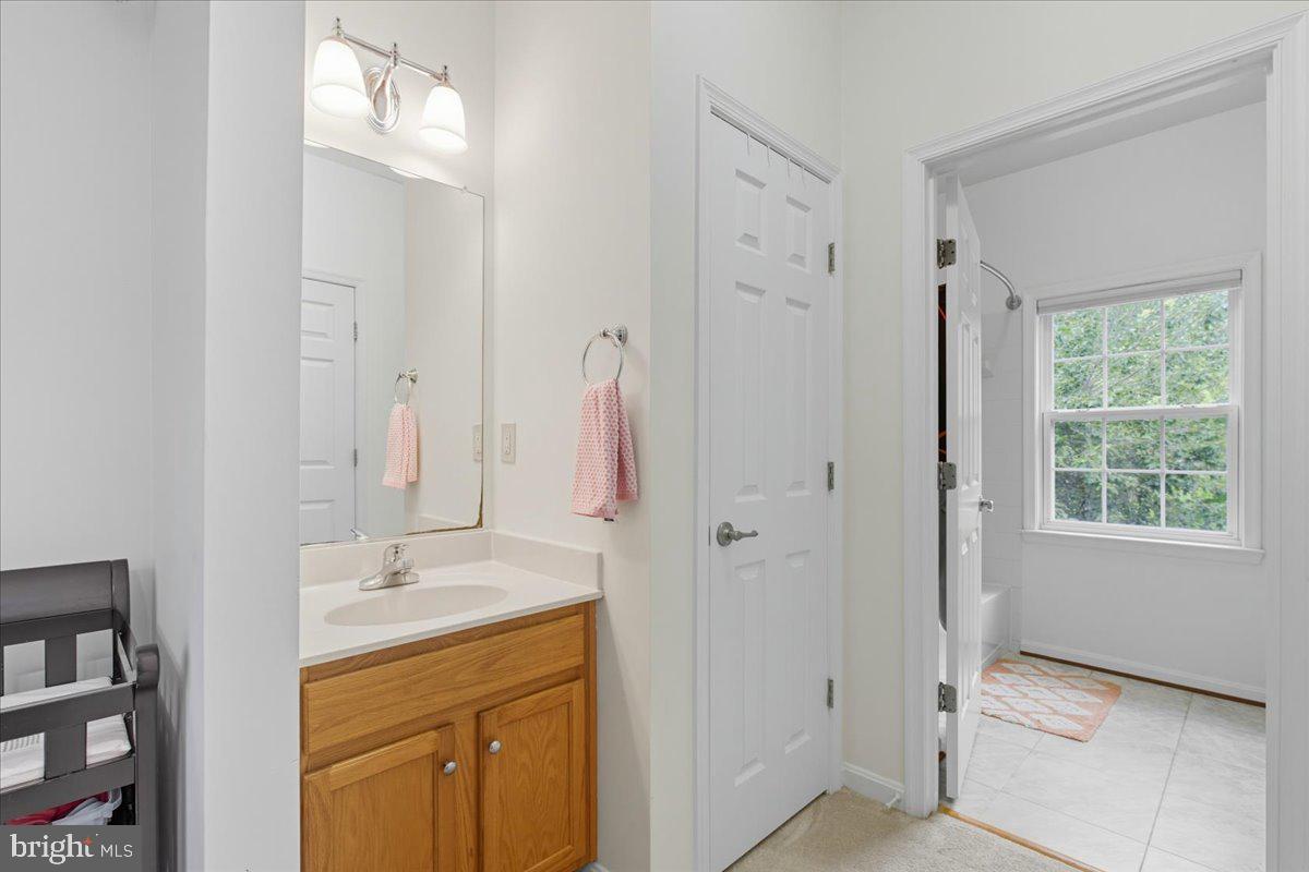 16216 RADBURN ST, WOODBRIDGE, Virginia 22191, 5 Bedrooms Bedrooms, ,4 BathroomsBathrooms,Residential,For sale,16216 RADBURN ST,VAPW2103952 MLS # VAPW2103952