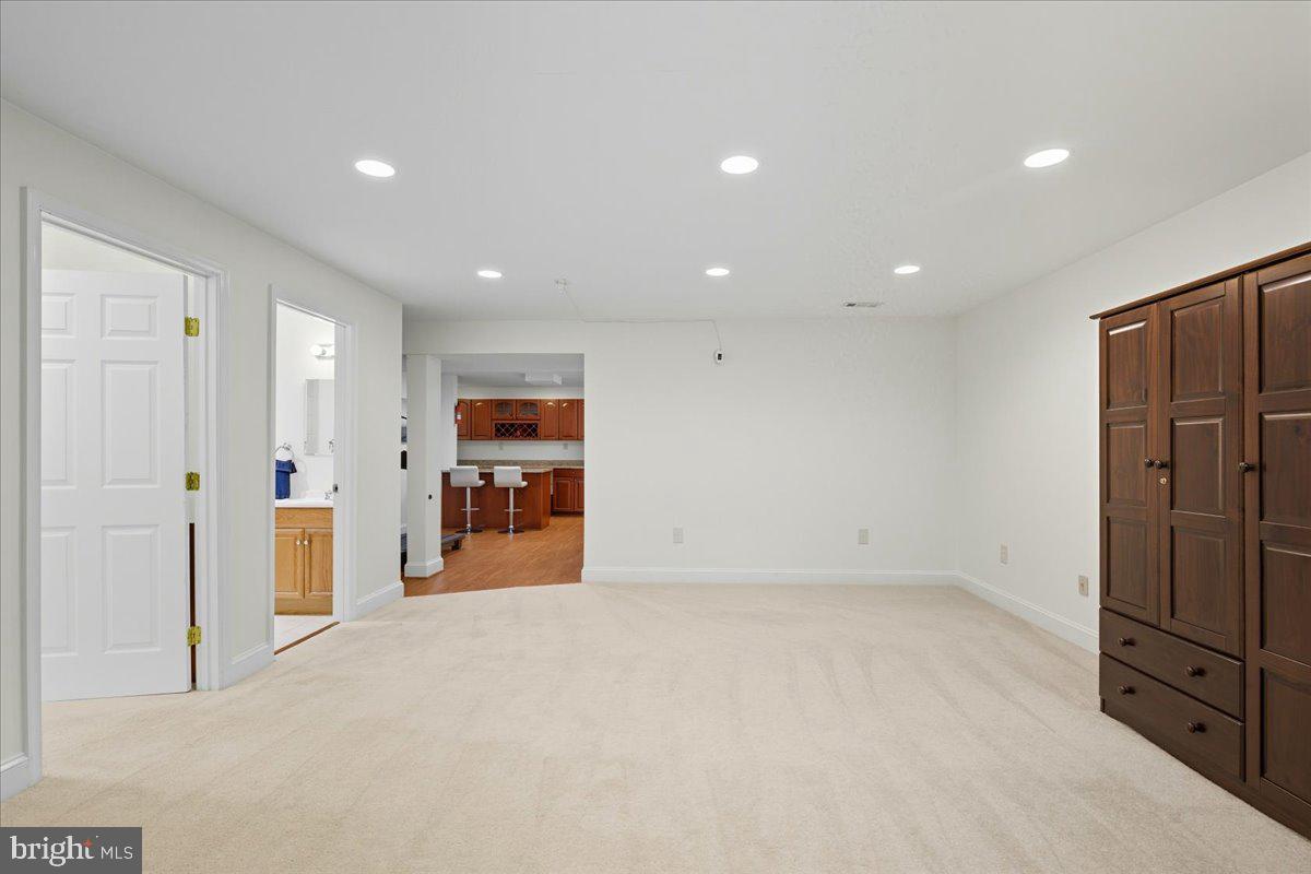 16216 RADBURN ST, WOODBRIDGE, Virginia 22191, 5 Bedrooms Bedrooms, ,4 BathroomsBathrooms,Residential,For sale,16216 RADBURN ST,VAPW2103952 MLS # VAPW2103952