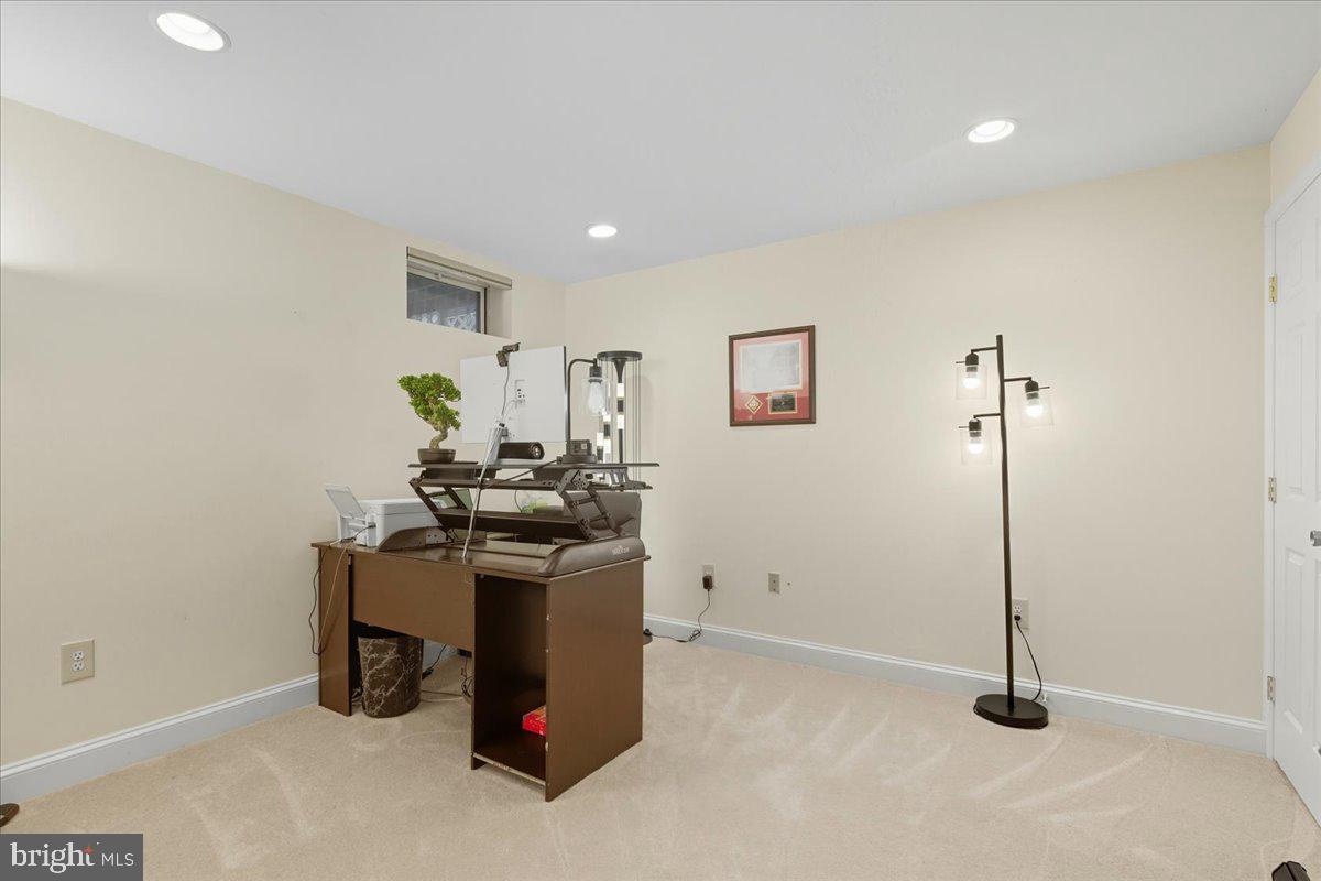 16216 RADBURN ST, WOODBRIDGE, Virginia 22191, 5 Bedrooms Bedrooms, ,4 BathroomsBathrooms,Residential,For sale,16216 RADBURN ST,VAPW2103952 MLS # VAPW2103952