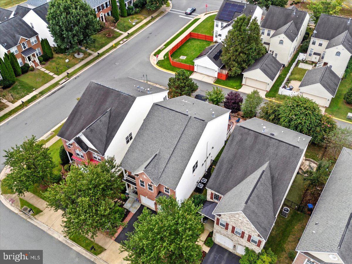 16216 RADBURN ST, WOODBRIDGE, Virginia 22191, 5 Bedrooms Bedrooms, ,4 BathroomsBathrooms,Residential,For sale,16216 RADBURN ST,VAPW2103952 MLS # VAPW2103952