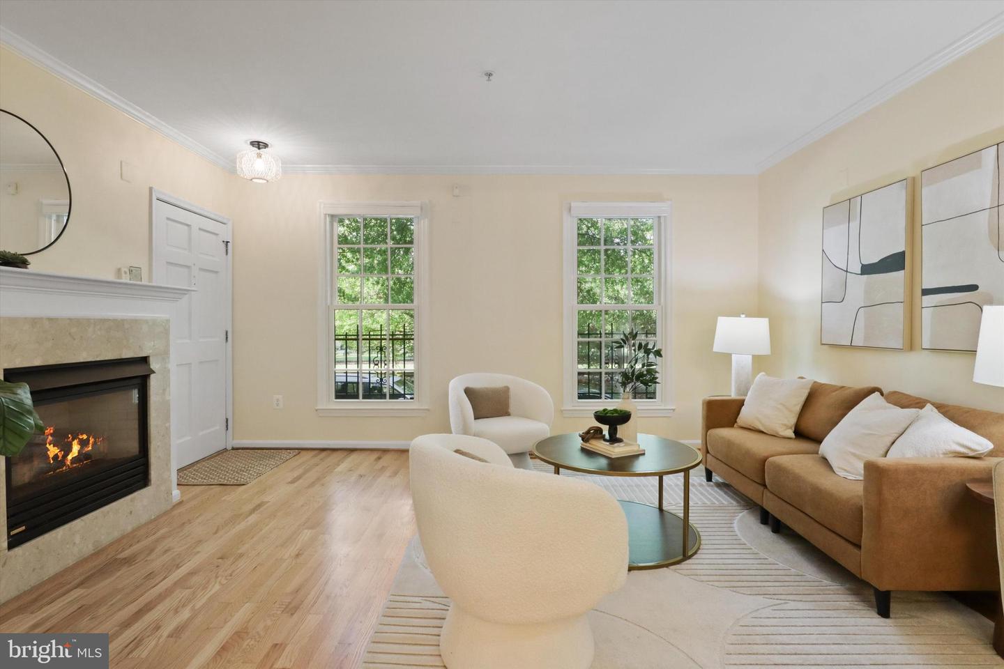 707 MASSEY LN #A, ALEXANDRIA, Virginia 22314, 2 Bedrooms Bedrooms, ,2 BathroomsBathrooms,Residential,For sale,707 MASSEY LN #A,VAAX2049836 MLS # VAAX2049836