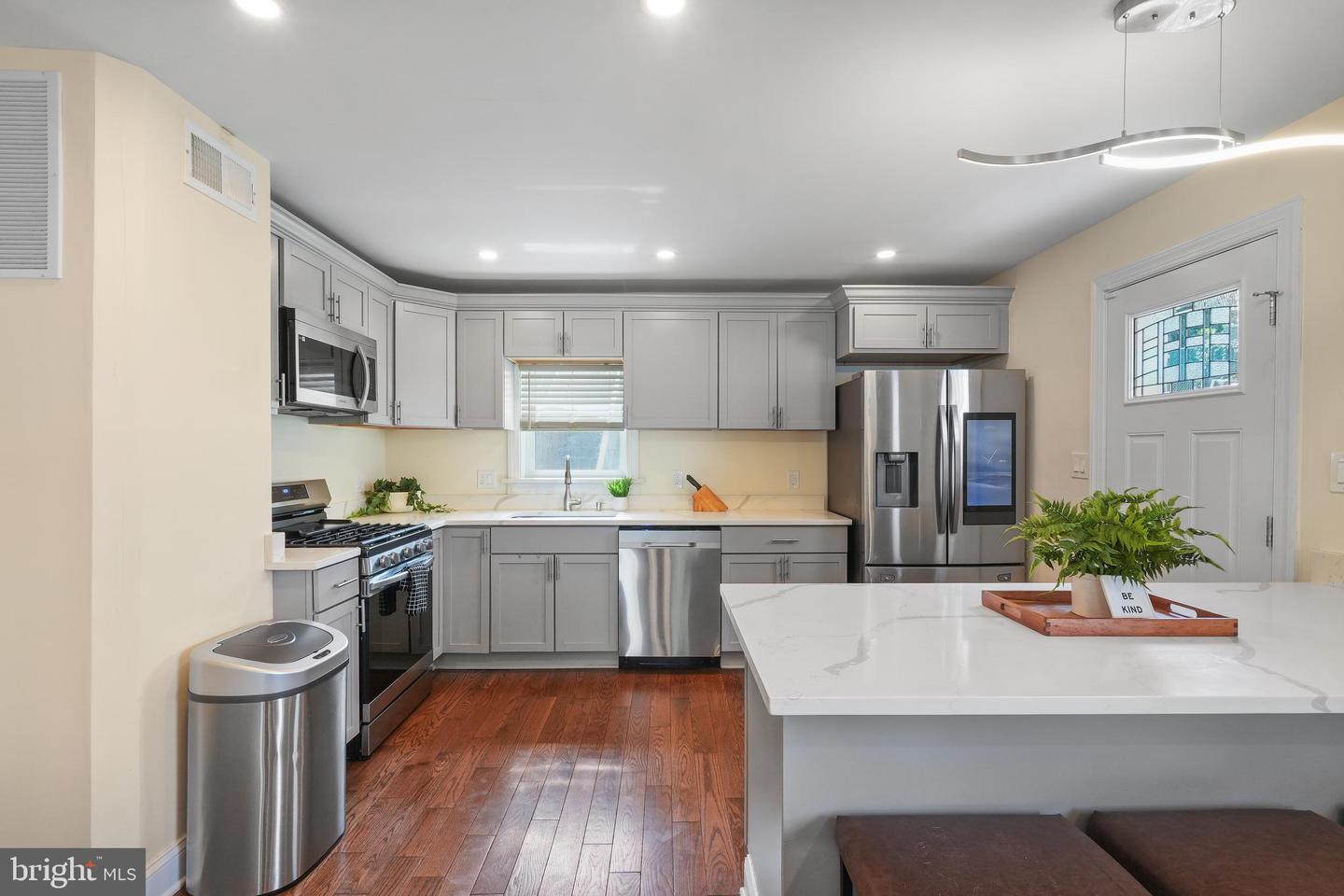 5077 JUST ST NE, WASHINGTON, District Of Columbia 20019, 3 Bedrooms Bedrooms, 4 Rooms Rooms,2 BathroomsBathrooms,Residential,For sale,5077 JUST ST NE,DCDC2222994 MLS # DCDC2222994