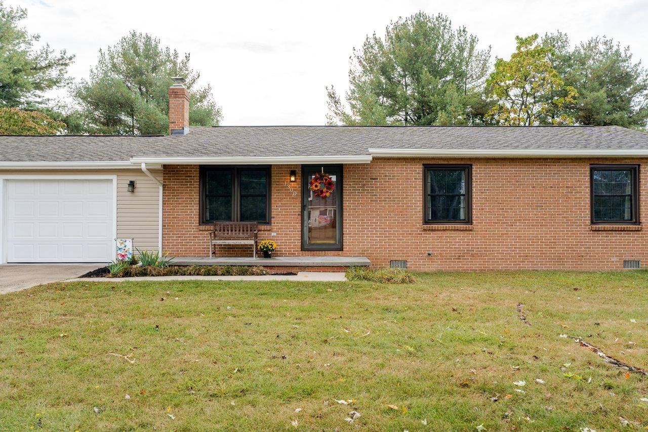 1300 GUM AVE, GROTTOES, Virginia 24441, 3 Bedrooms Bedrooms, ,1 BathroomBathrooms,Residential,1300 GUM AVE,669466 MLS # 669466
