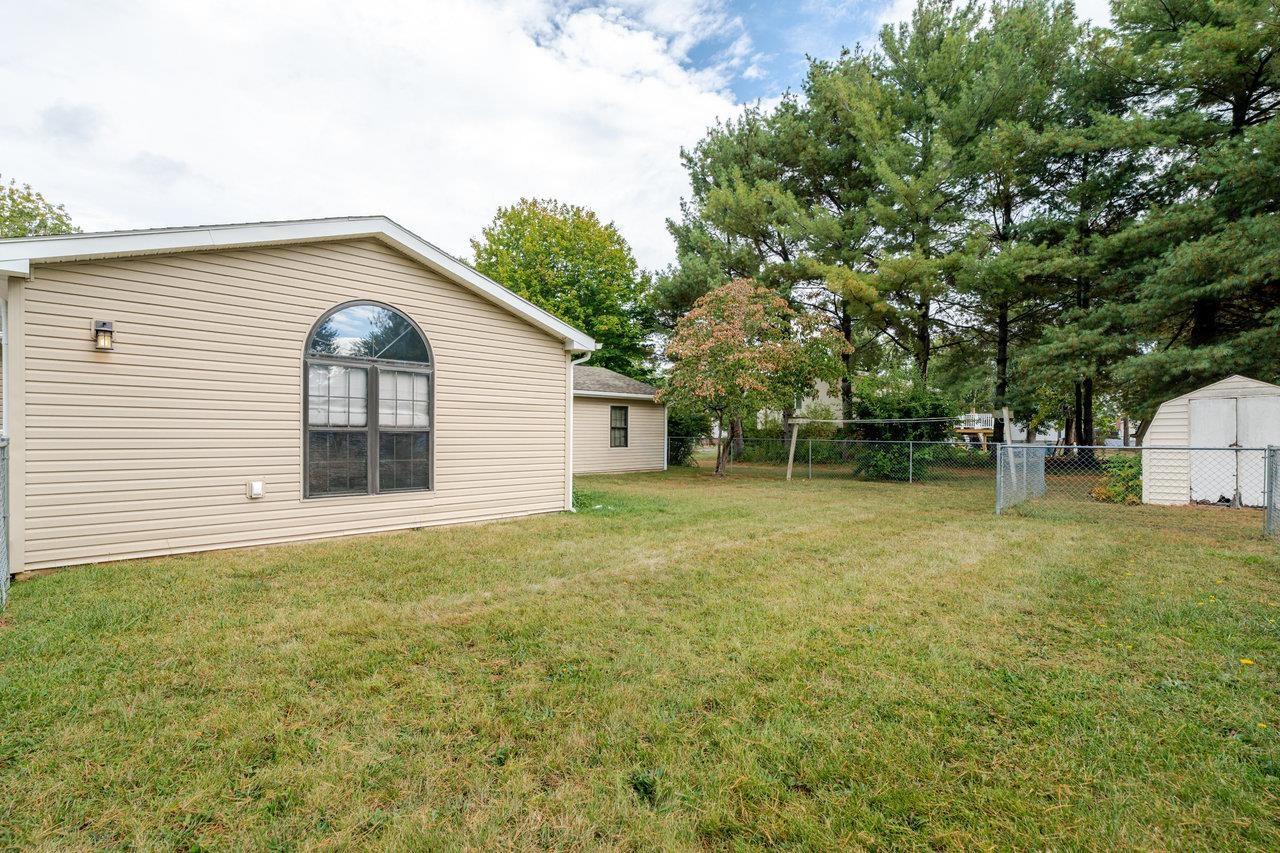 1300 GUM AVE, GROTTOES, Virginia 24441, 3 Bedrooms Bedrooms, ,1 BathroomBathrooms,Residential,1300 GUM AVE,669466 MLS # 669466