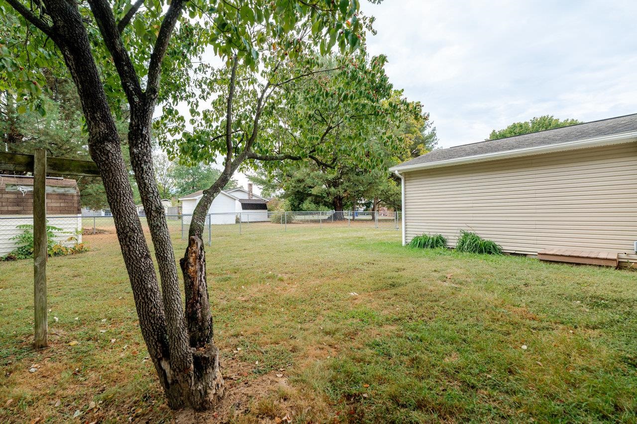 1300 GUM AVE, GROTTOES, Virginia 24441, 3 Bedrooms Bedrooms, ,1 BathroomBathrooms,Residential,1300 GUM AVE,669466 MLS # 669466