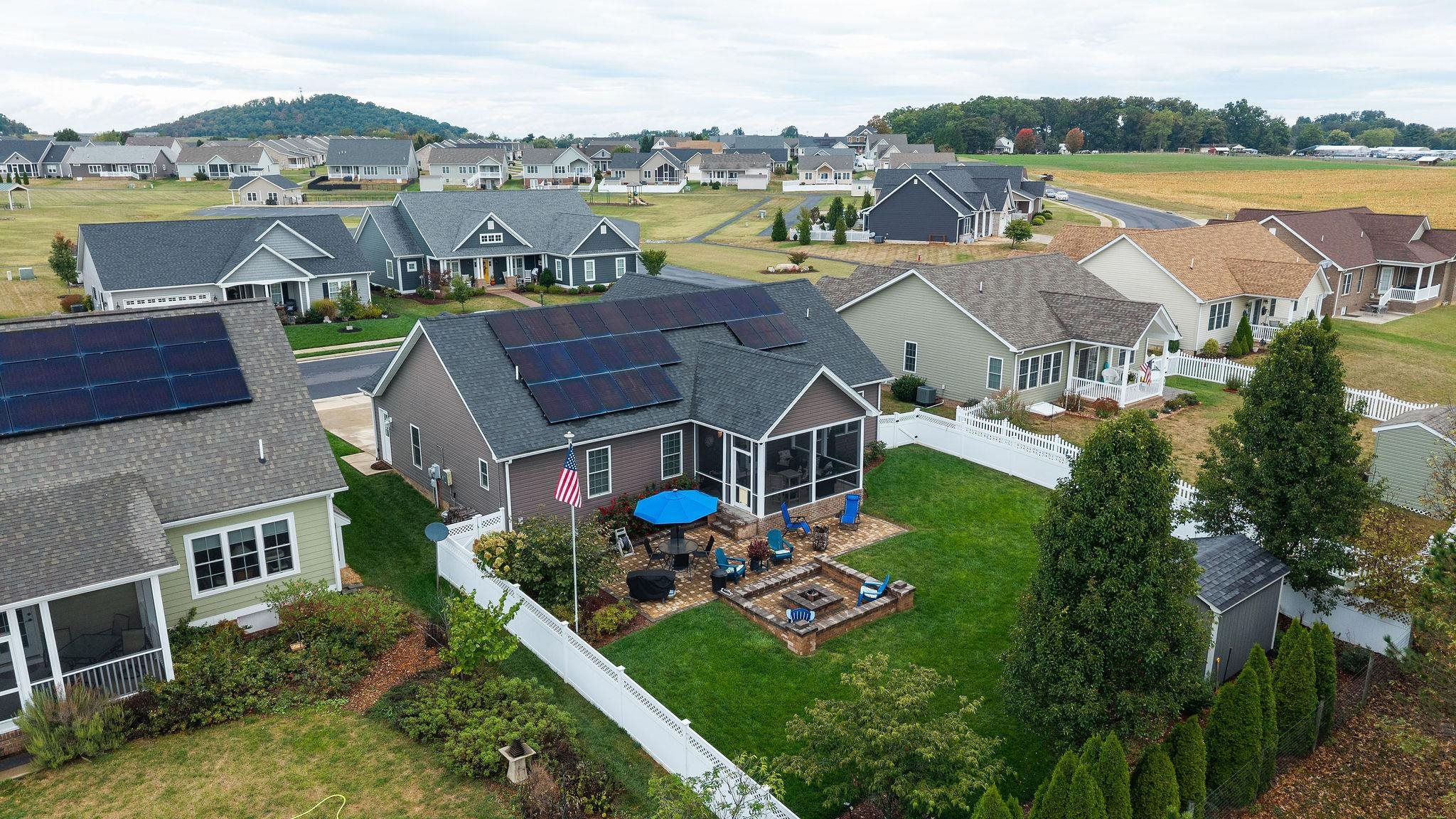 176 LOCUST GROVE LN, STUARTS DRAFT, Virginia 24477, 3 Bedrooms Bedrooms, ,2 BathroomsBathrooms,Residential,176 LOCUST GROVE LN,669471 MLS # 669471