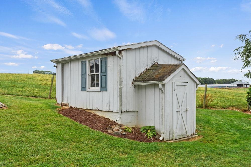 with nice storage on the upper ground level.