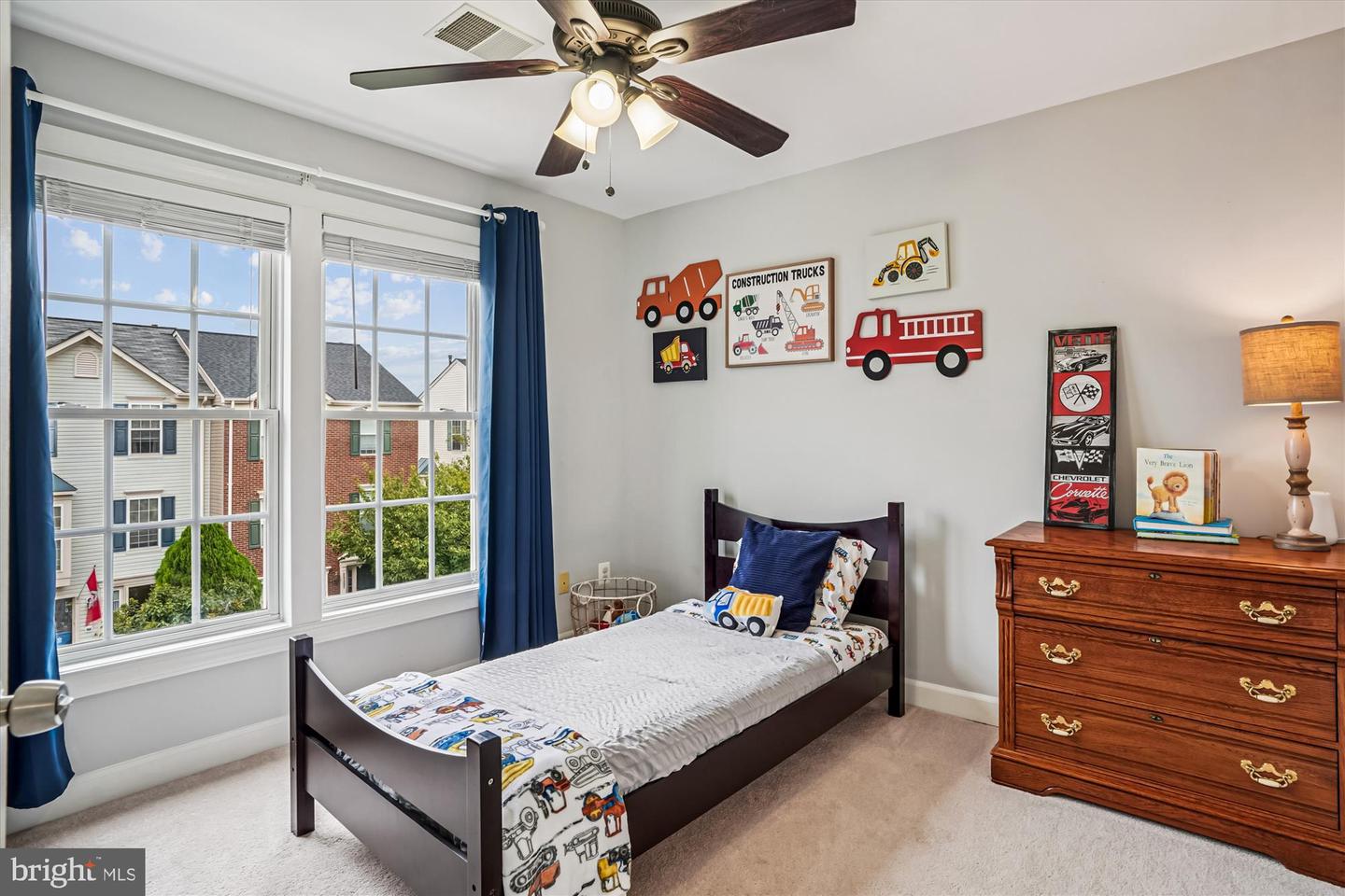 25449 BRICKELL DR, CHANTILLY, Virginia 20152, 3 Bedrooms Bedrooms, ,2 BathroomsBathrooms,Residential,For sale,25449 BRICKELL DR,VALO2107400 MLS # VALO2107400