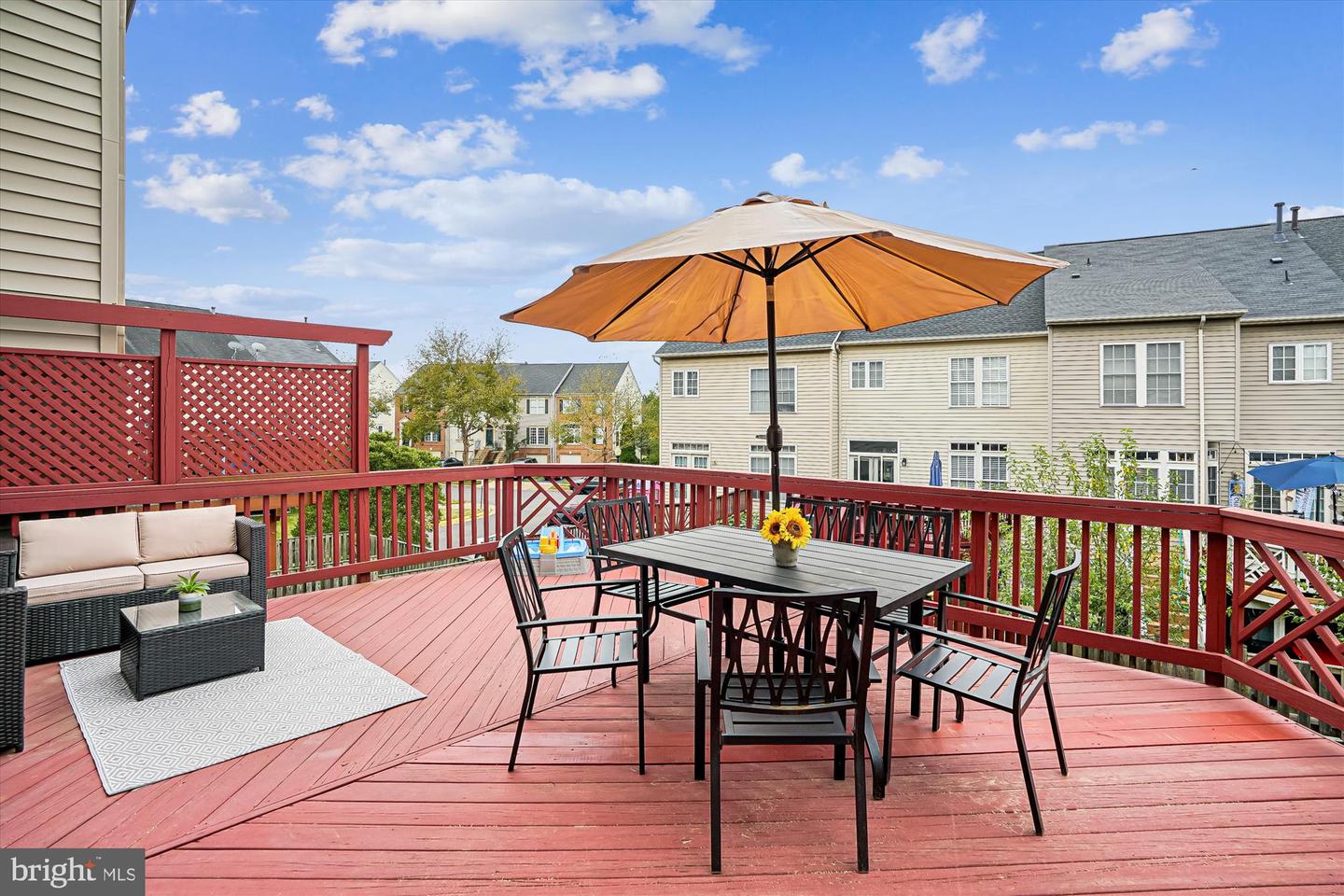 25449 BRICKELL DR, CHANTILLY, Virginia 20152, 3 Bedrooms Bedrooms, ,2 BathroomsBathrooms,Residential,For sale,25449 BRICKELL DR,VALO2107400 MLS # VALO2107400