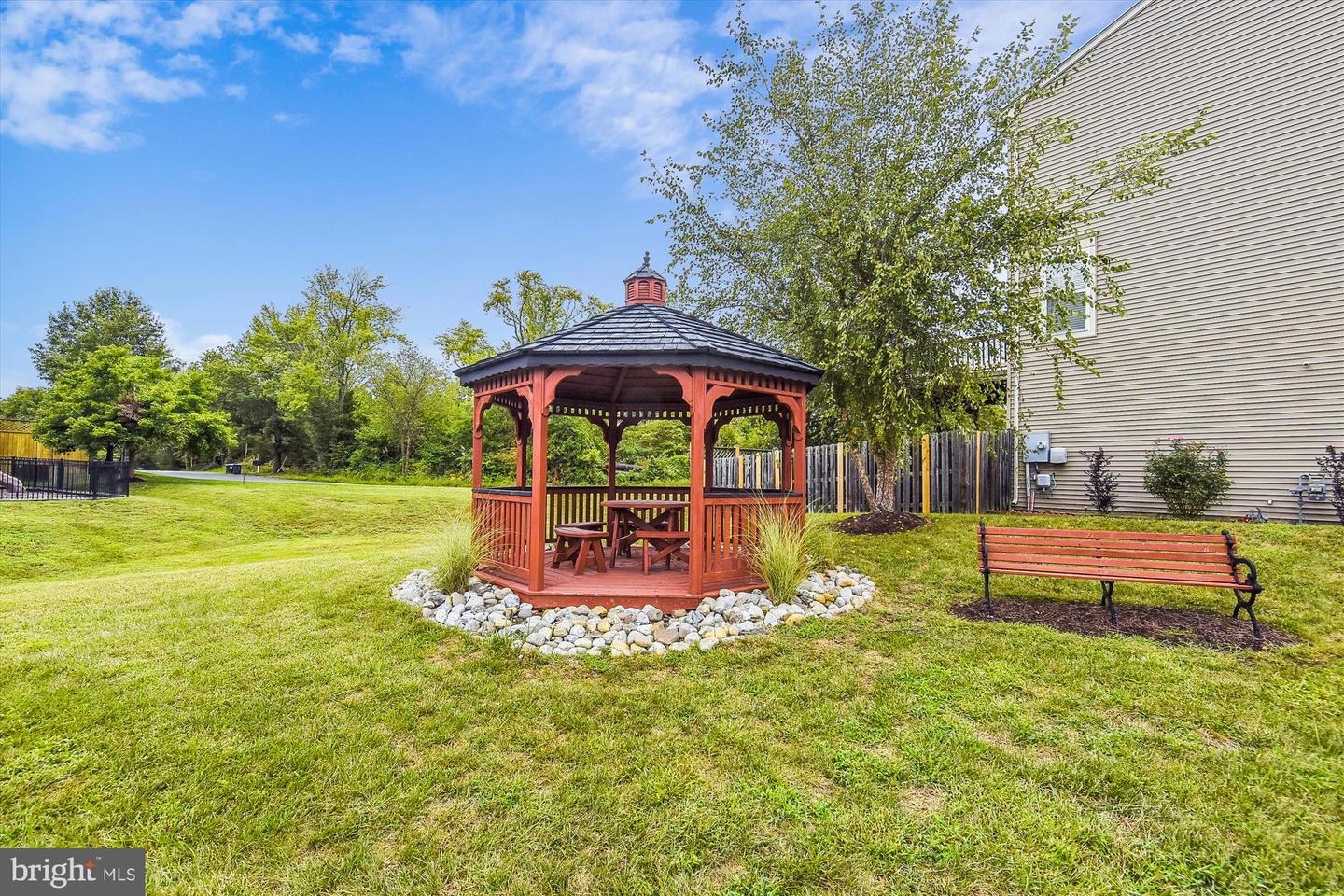 25449 BRICKELL DR, CHANTILLY, Virginia 20152, 3 Bedrooms Bedrooms, ,2 BathroomsBathrooms,Residential,For sale,25449 BRICKELL DR,VALO2107400 MLS # VALO2107400