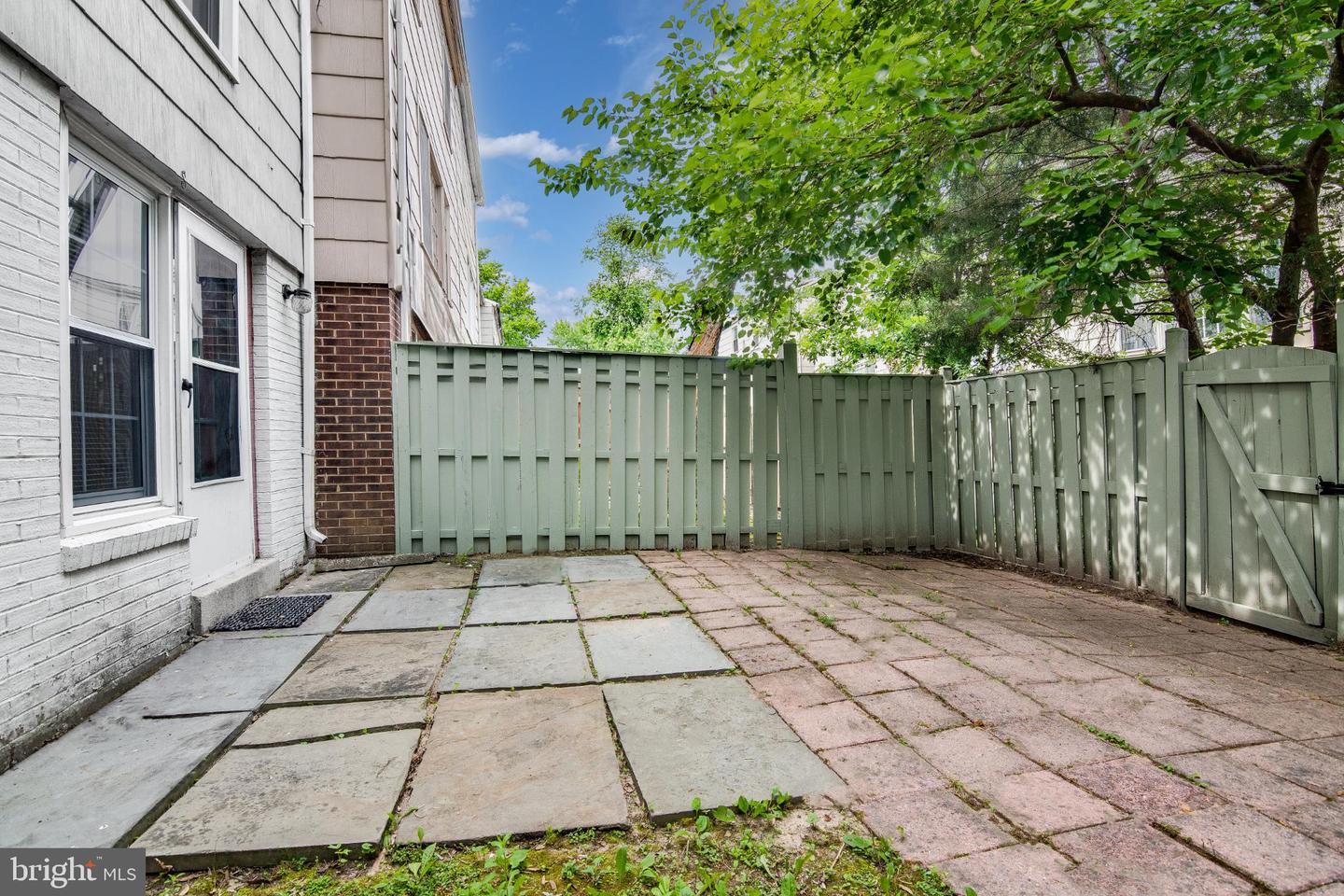 8113 PINELAKE CT, ALEXANDRIA, Virginia 22309, 4 Bedrooms Bedrooms, ,2 BathroomsBathrooms,Residential,For sale,8113 PINELAKE CT,VAFX2268802 MLS # VAFX2268802