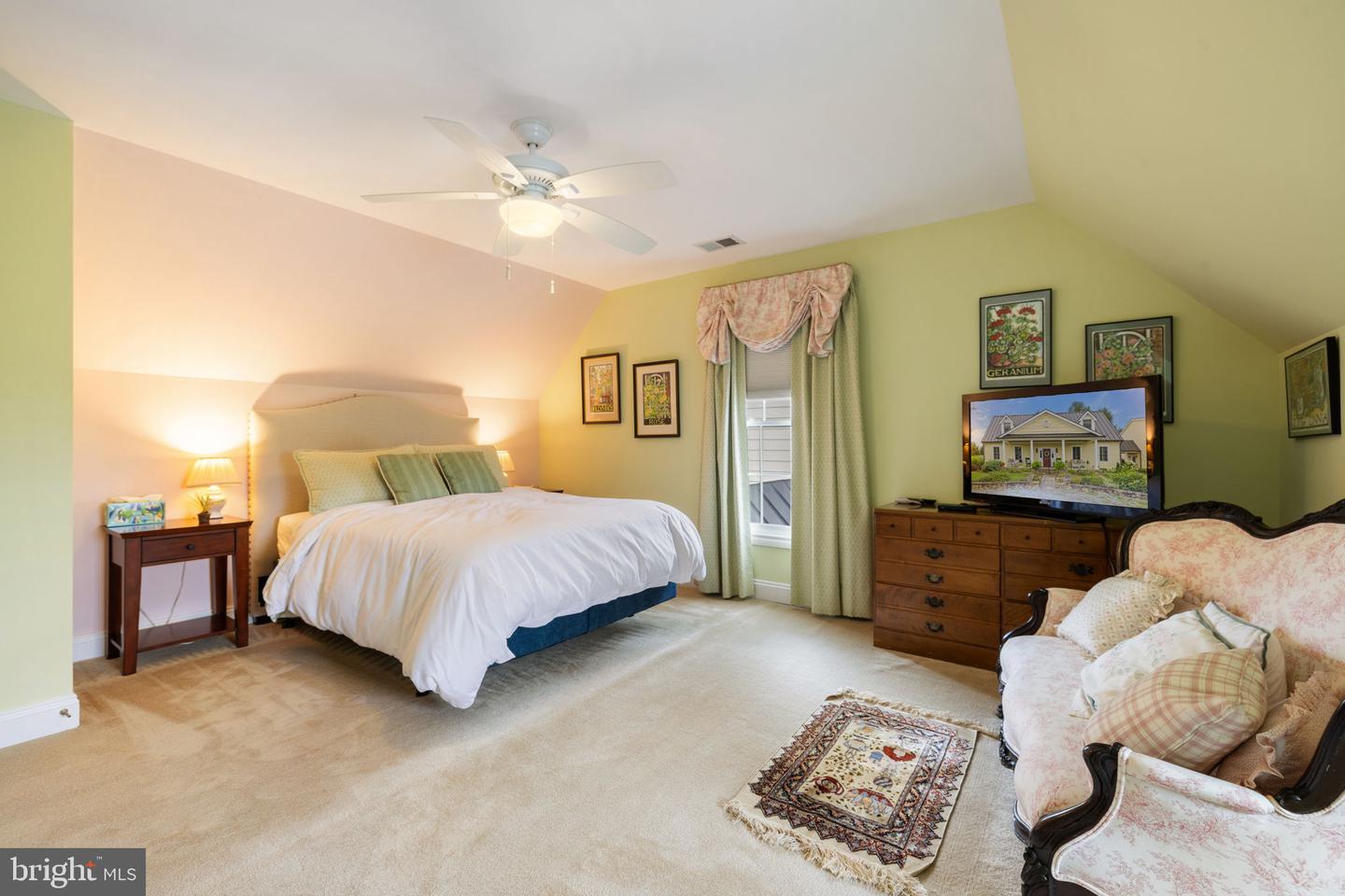 6437 JOHN S MOSBY HWY, MIDDLEBURG, Virginia 20117, 3 Bedrooms Bedrooms, ,2 BathroomsBathrooms,Residential,For sale,6437 JOHN S MOSBY HWY,VAFQ2018402 MLS # VAFQ2018402