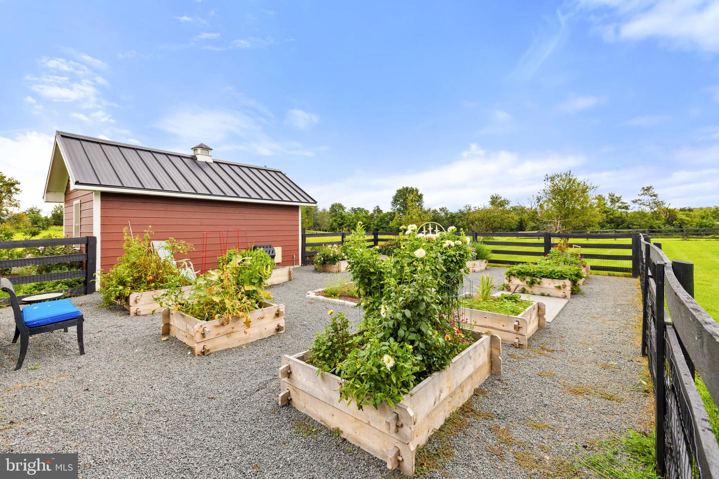 6437 JOHN S MOSBY HWY, MIDDLEBURG, Virginia 20117, 3 Bedrooms Bedrooms, ,2 BathroomsBathrooms,Residential,For sale,6437 JOHN S MOSBY HWY,VAFQ2018402 MLS # VAFQ2018402