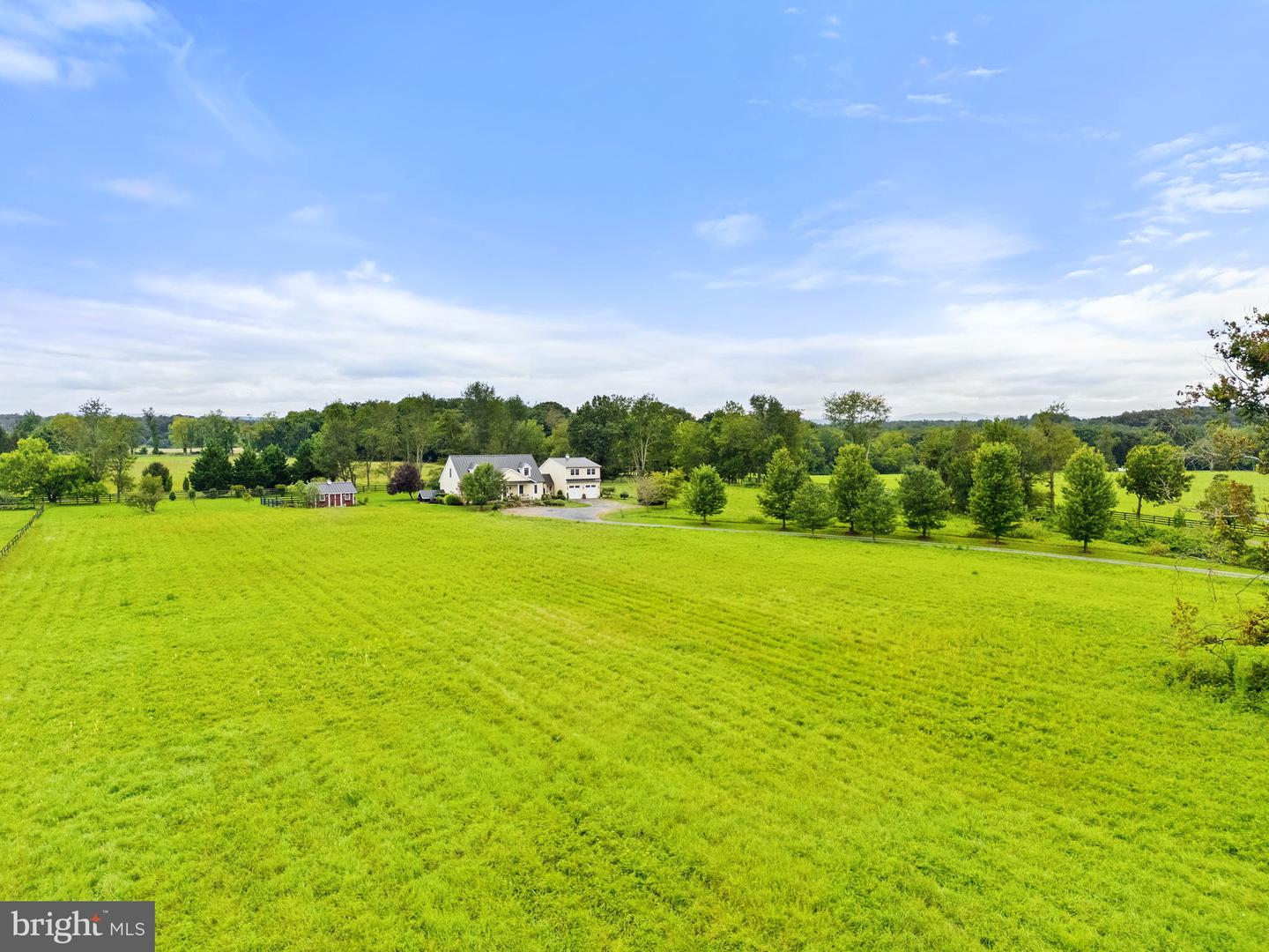 6437 JOHN S MOSBY HWY, MIDDLEBURG, Virginia 20117, 3 Bedrooms Bedrooms, ,2 BathroomsBathrooms,Residential,For sale,6437 JOHN S MOSBY HWY,VAFQ2018402 MLS # VAFQ2018402