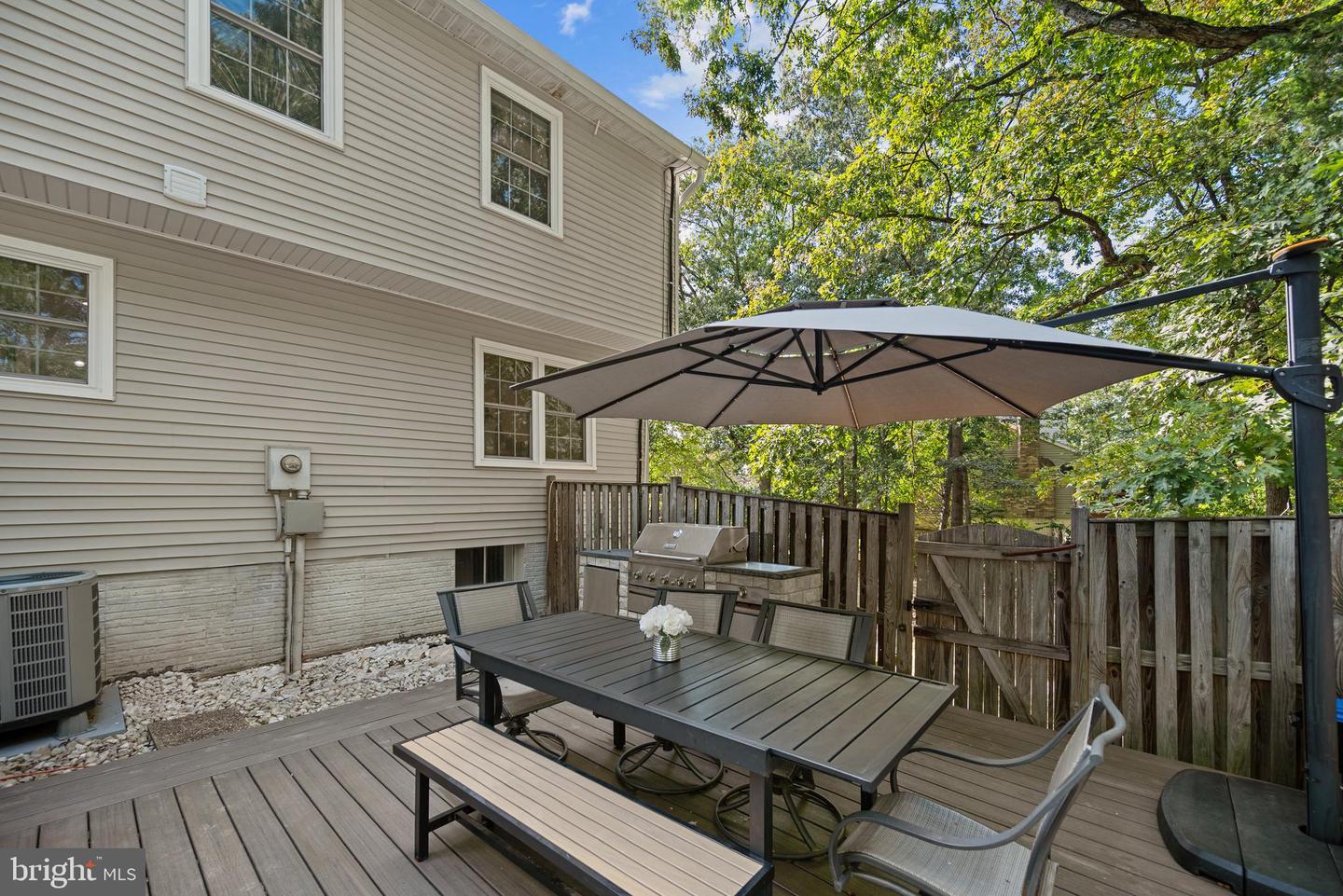 14982 GOLD POST CT, CENTREVILLE, Virginia 20121, 4 Bedrooms Bedrooms, ,3 BathroomsBathrooms,Residential,For sale,14982 GOLD POST CT,VAFX2268886 MLS # VAFX2268886