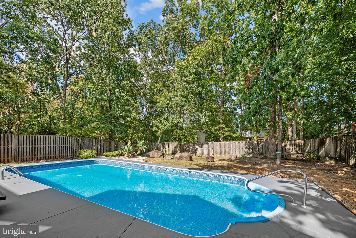 14982 GOLD POST CT, CENTREVILLE, Virginia 20121, 4 Bedrooms Bedrooms, ,3 BathroomsBathrooms,Residential,For sale,14982 GOLD POST CT,VAFX2268886 MLS # VAFX2268886