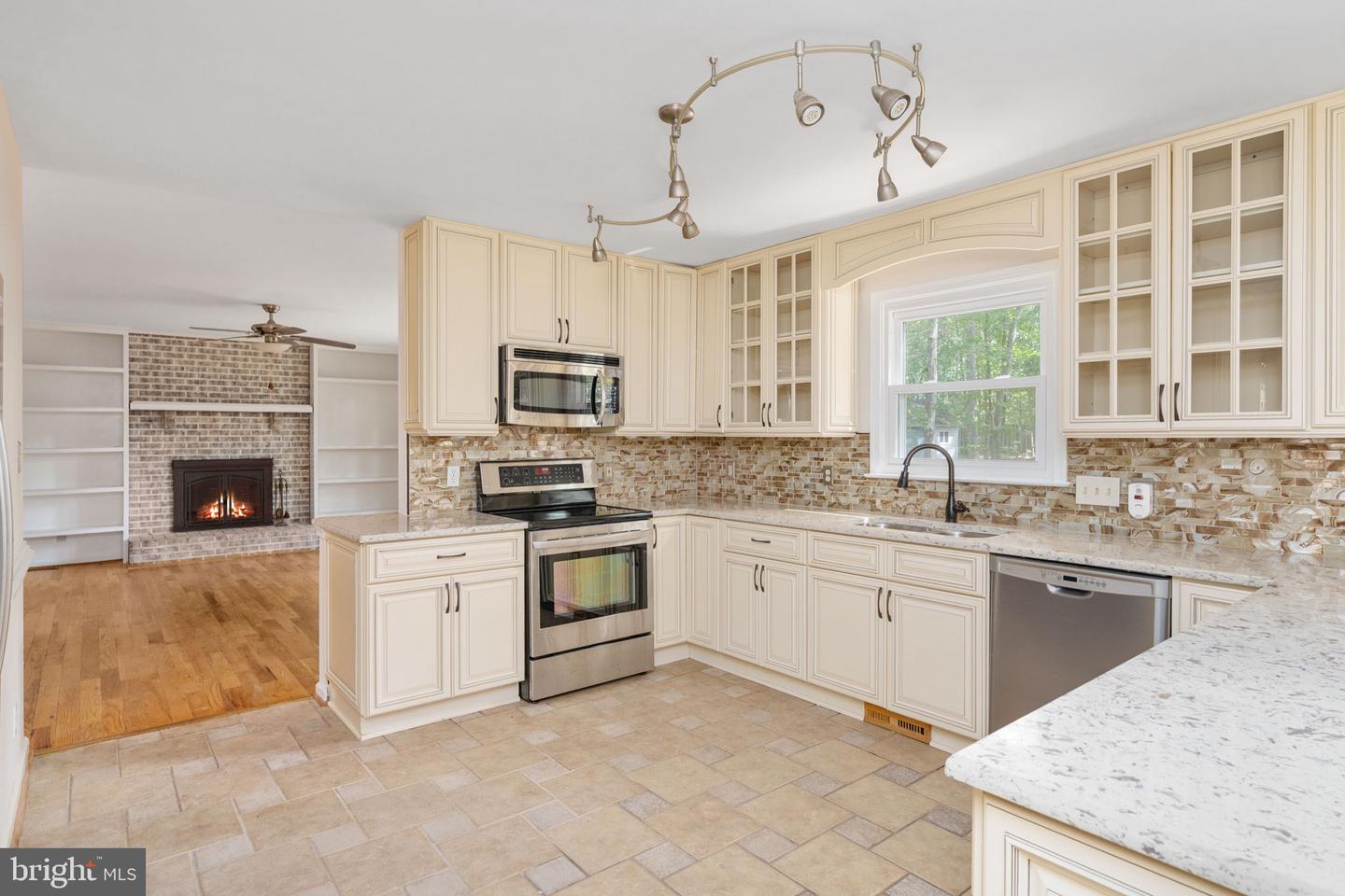 9801 KENMORE, FREDERICKSBURG, Virginia 22408, 4 Bedrooms Bedrooms, 12 Rooms Rooms,2 BathroomsBathrooms,Residential,For sale,9801 KENMORE,VASP2036442 MLS # VASP2036442