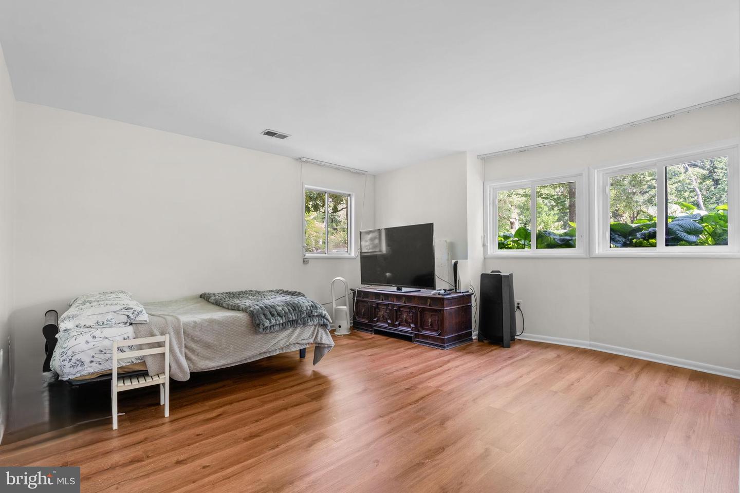 3207 CUNNINGHAM DR, ALEXANDRIA, Virginia 22309, 5 Bedrooms Bedrooms, ,3 BathroomsBathrooms,Residential,For sale,3207 CUNNINGHAM DR,VAFX2269012 MLS # VAFX2269012