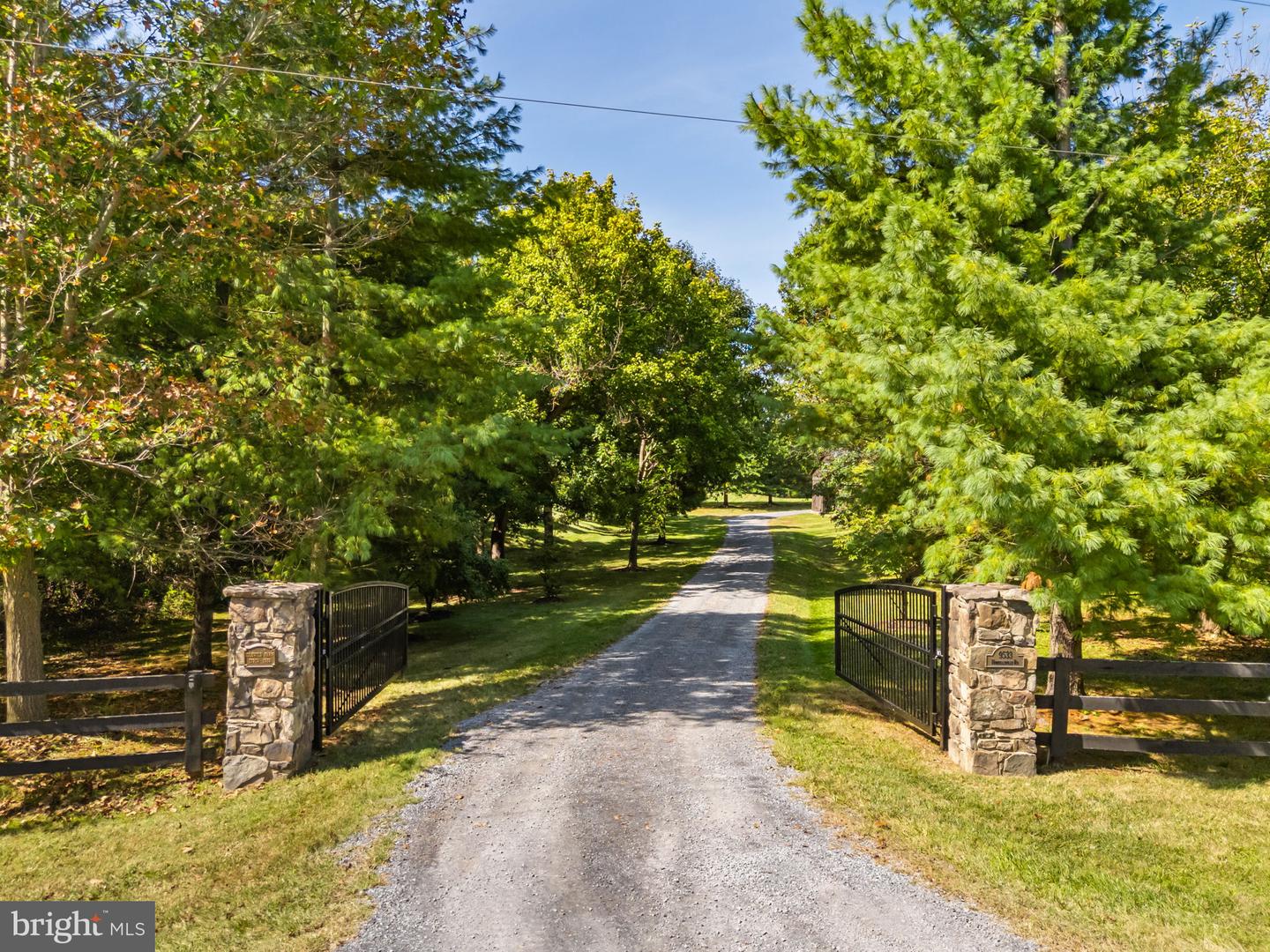 9533 HOWELLSVILLE RD, BOYCE, Virginia 22620, 4 Bedrooms Bedrooms, ,4 BathroomsBathrooms,Residential,For sale,9533 HOWELLSVILLE RD,VACL2006100 MLS # VACL2006100