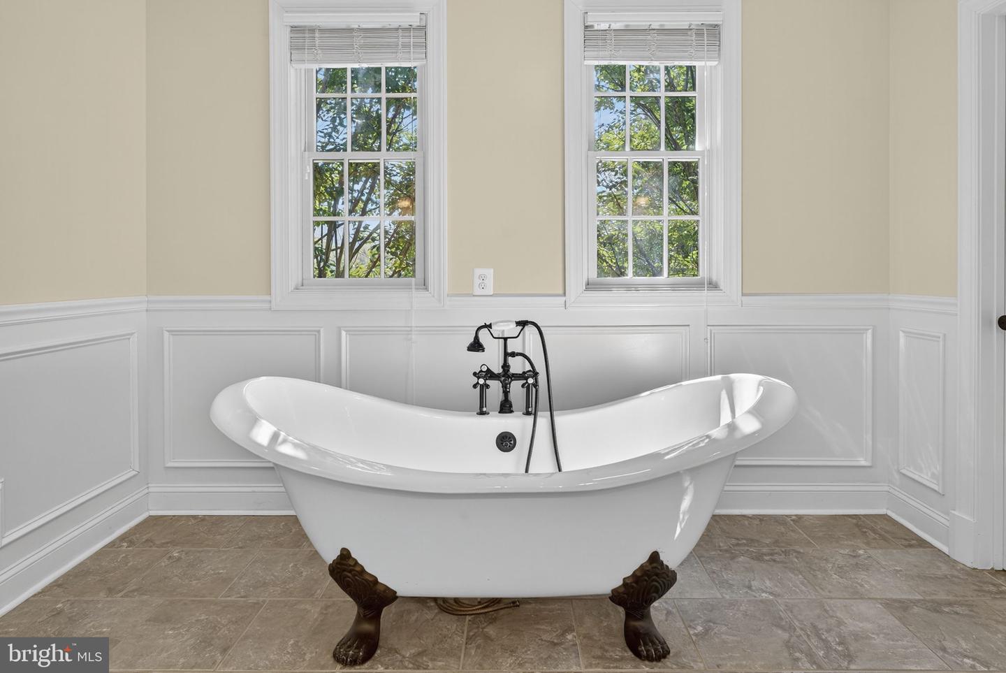 9533 HOWELLSVILLE RD, BOYCE, Virginia 22620, 4 Bedrooms Bedrooms, ,4 BathroomsBathrooms,Residential,For sale,9533 HOWELLSVILLE RD,VACL2006100 MLS # VACL2006100