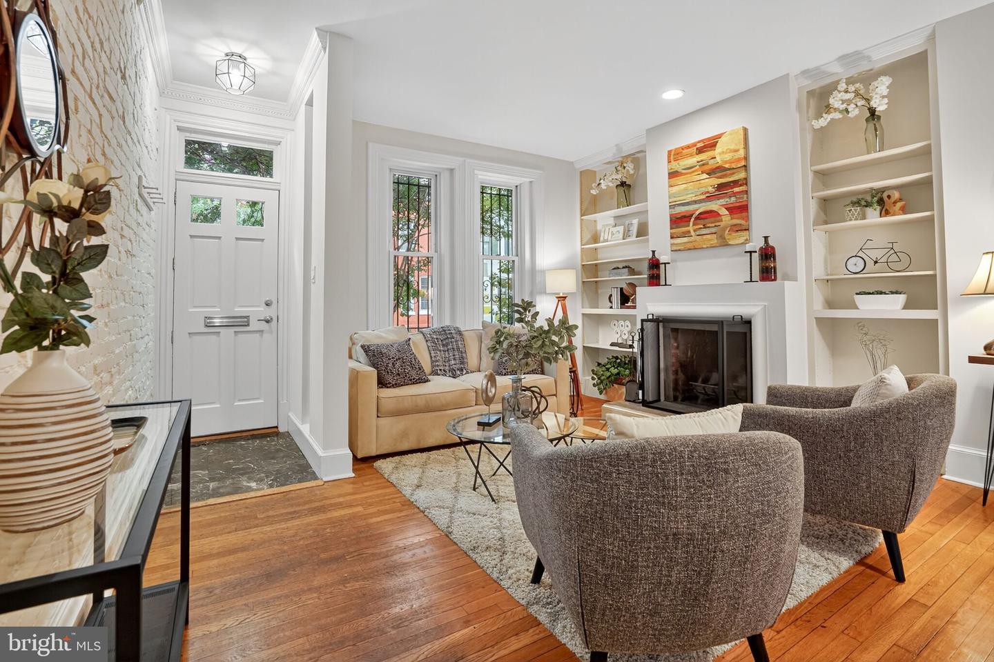 1514 CAROLINE ST NW, WASHINGTON, District Of Columbia 20009, 3 Bedrooms Bedrooms, 5 Rooms Rooms,2 BathroomsBathrooms,Residential,For sale,1514 CAROLINE ST NW,DCDC2224052 MLS # DCDC2224052