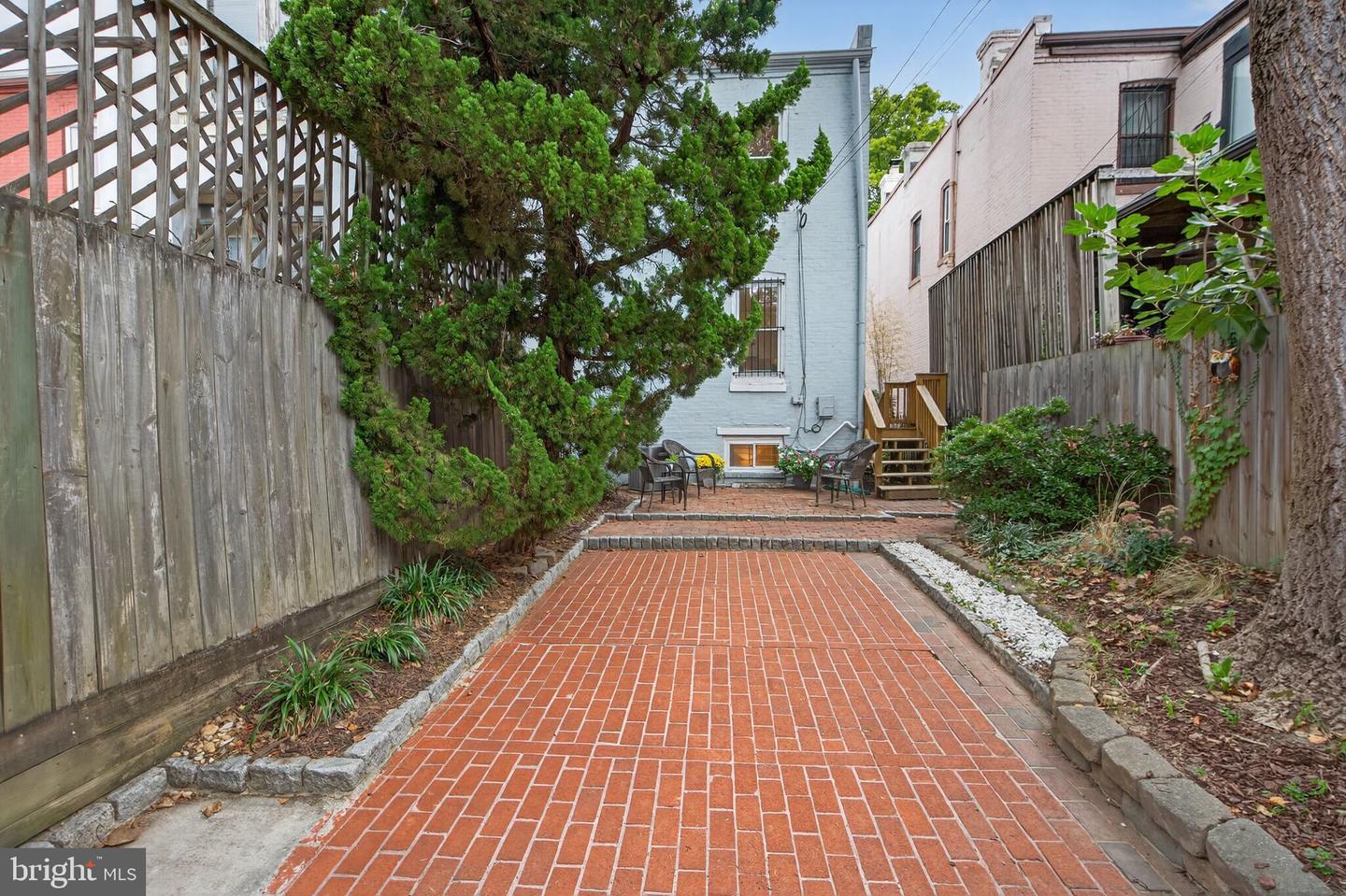 1514 CAROLINE ST NW, WASHINGTON, District Of Columbia 20009, 3 Bedrooms Bedrooms, 5 Rooms Rooms,2 BathroomsBathrooms,Residential,For sale,1514 CAROLINE ST NW,DCDC2224052 MLS # DCDC2224052