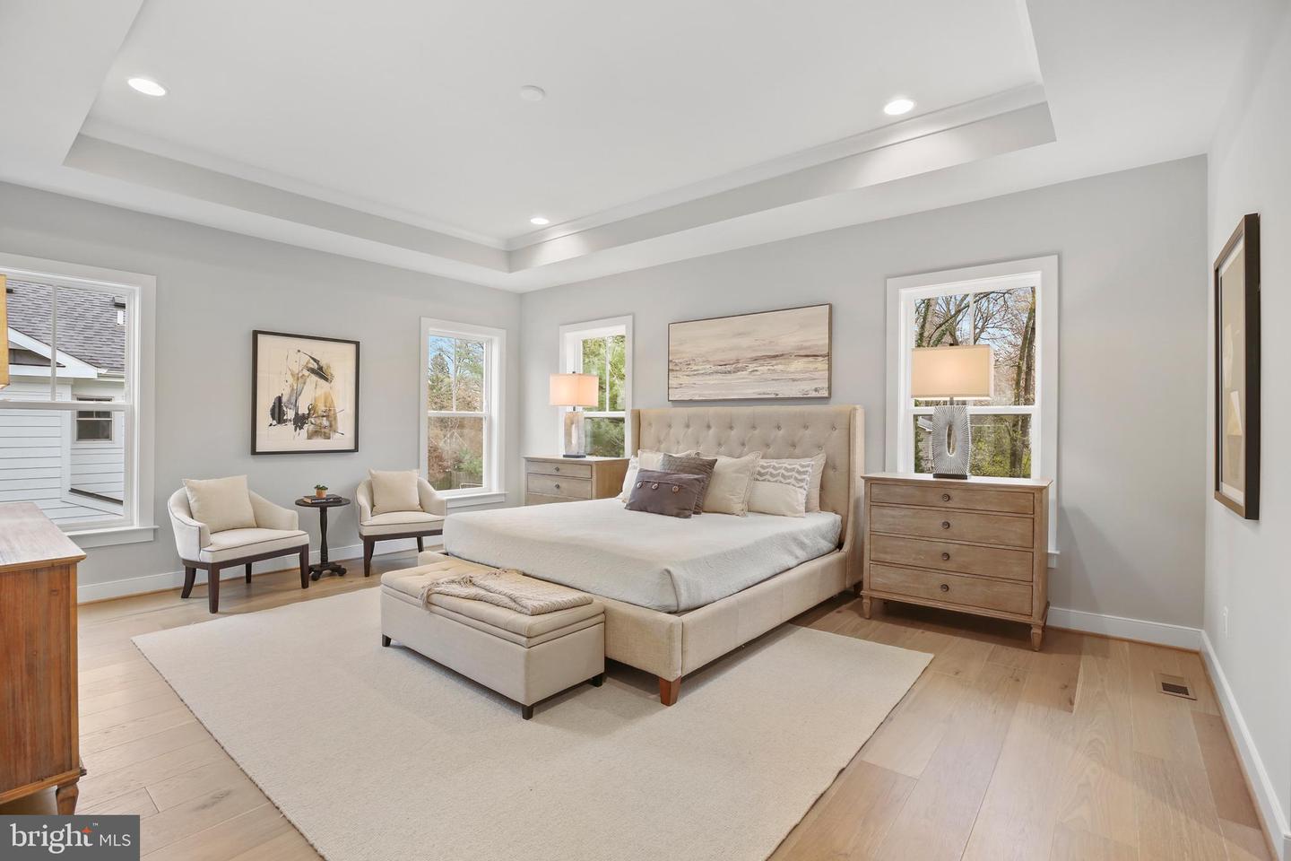 411 S VIRGINIA AVE, FALLS CHURCH, Virginia 22046, 4 Bedrooms Bedrooms, ,3 BathroomsBathrooms,Residential,For sale,411 S VIRGINIA AVE,VAFA2003304 MLS # VAFA2003304