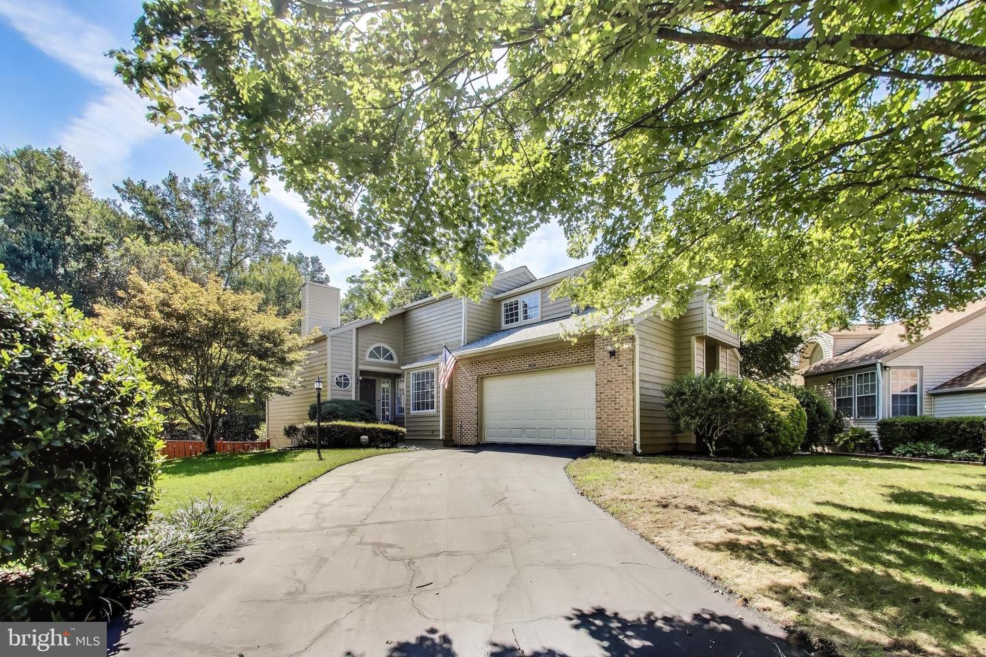 7472 CROSS GATE LN, ALEXANDRIA, Virginia 22315, 3 Bedrooms Bedrooms, ,3 BathroomsBathrooms,Residential,For sale,7472 CROSS GATE LN,VAFX2269224 MLS # VAFX2269224