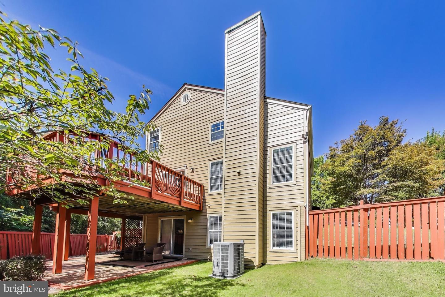 7472 CROSS GATE LN, ALEXANDRIA, Virginia 22315, 3 Bedrooms Bedrooms, ,3 BathroomsBathrooms,Residential,For sale,7472 CROSS GATE LN,VAFX2269224 MLS # VAFX2269224