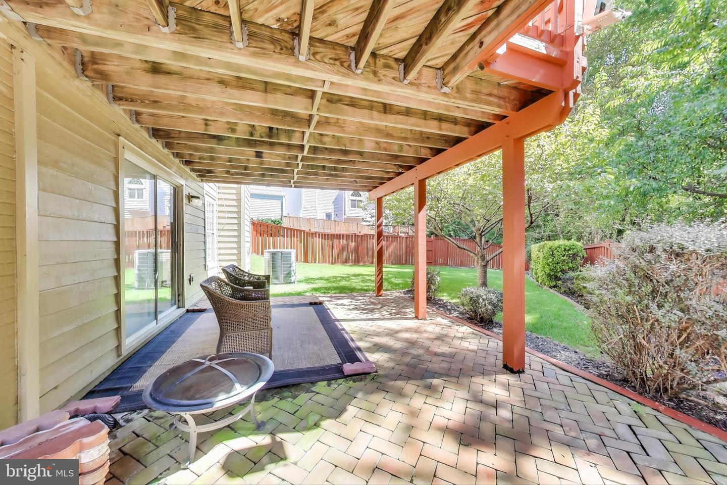 7472 CROSS GATE LN, ALEXANDRIA, Virginia 22315, 3 Bedrooms Bedrooms, ,3 BathroomsBathrooms,Residential,For sale,7472 CROSS GATE LN,VAFX2269224 MLS # VAFX2269224
