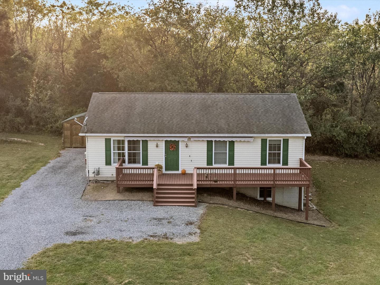 153 DENNY LN, WINCHESTER, Virginia 22603, 3 Bedrooms Bedrooms, ,3 BathroomsBathrooms,Residential,For sale,153 DENNY LN,VAFV2037048 MLS # VAFV2037048