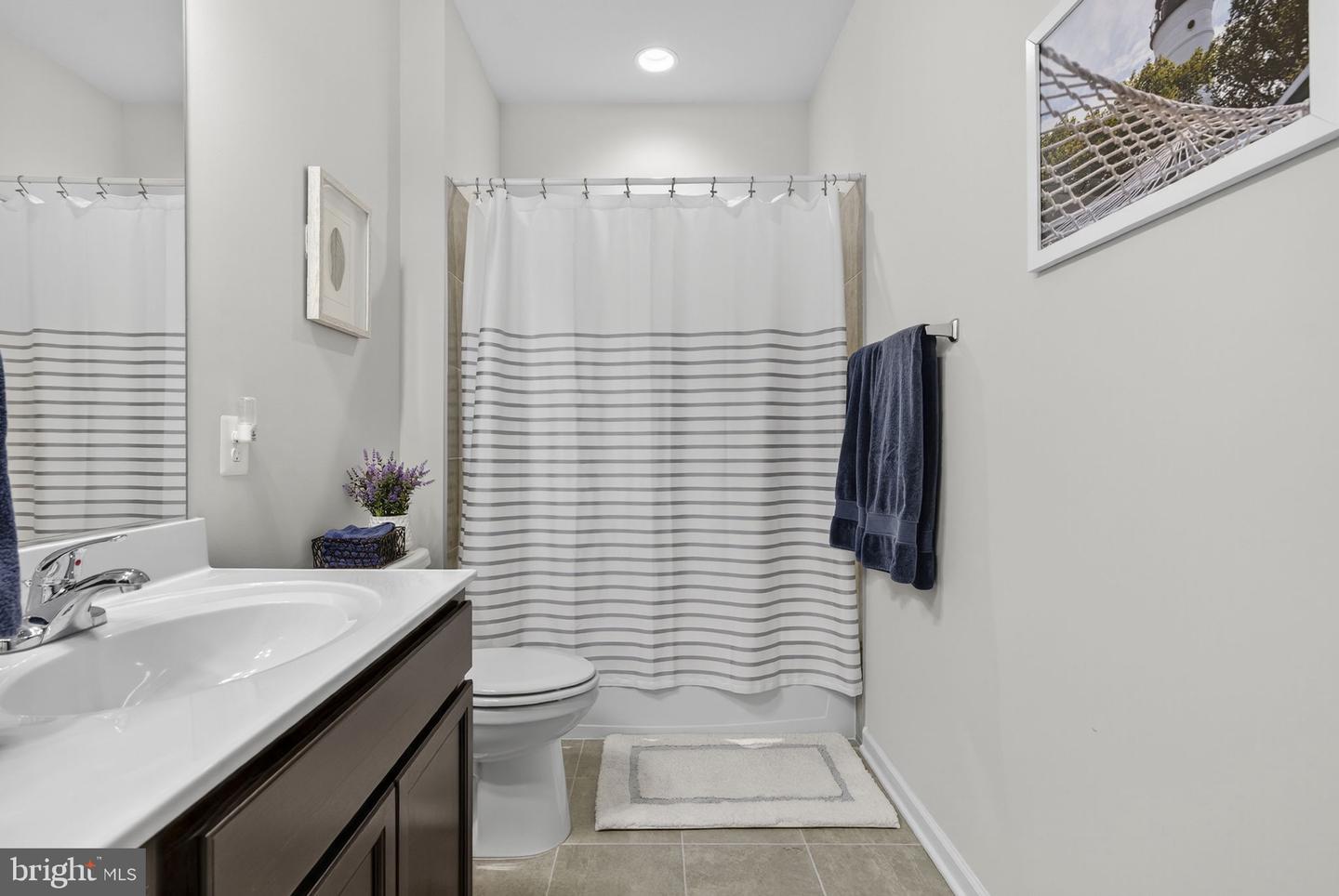 19059 CORAL REEF SQ, LEESBURG, Virginia 20176, 3 Bedrooms Bedrooms, ,2 BathroomsBathrooms,Residential,For sale,19059 CORAL REEF SQ,VALO2107668 MLS # VALO2107668