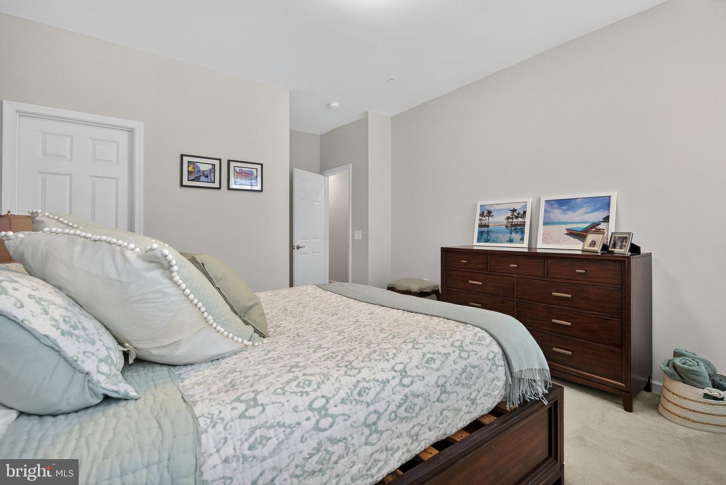 19059 CORAL REEF SQ, LEESBURG, Virginia 20176, 3 Bedrooms Bedrooms, ,2 BathroomsBathrooms,Residential,For sale,19059 CORAL REEF SQ,VALO2107668 MLS # VALO2107668