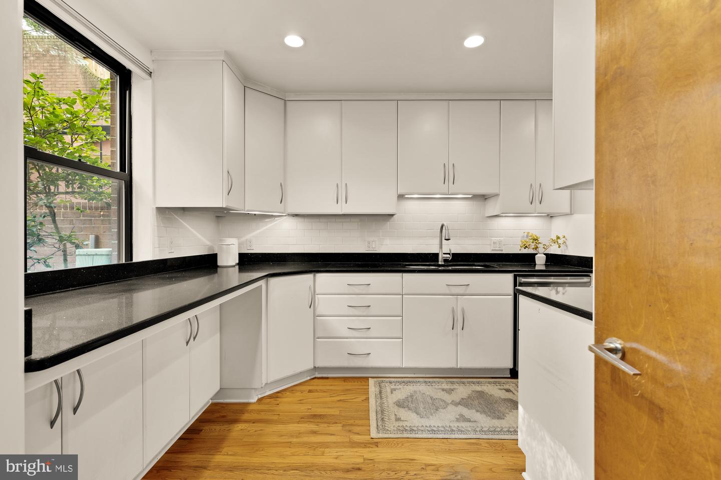 3499 17TH ST NW #1, WASHINGTON, District Of Columbia 20010, 3 Bedrooms Bedrooms, ,3 BathroomsBathrooms,Residential,For sale,3499 17TH ST NW #1,DCDC2224256 MLS # DCDC2224256