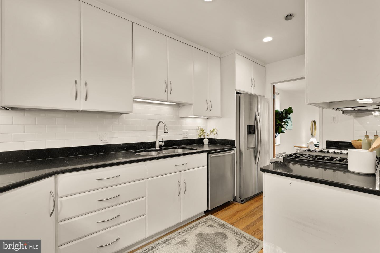 3499 17TH ST NW #1, WASHINGTON, District Of Columbia 20010, 3 Bedrooms Bedrooms, ,3 BathroomsBathrooms,Residential,For sale,3499 17TH ST NW #1,DCDC2224256 MLS # DCDC2224256